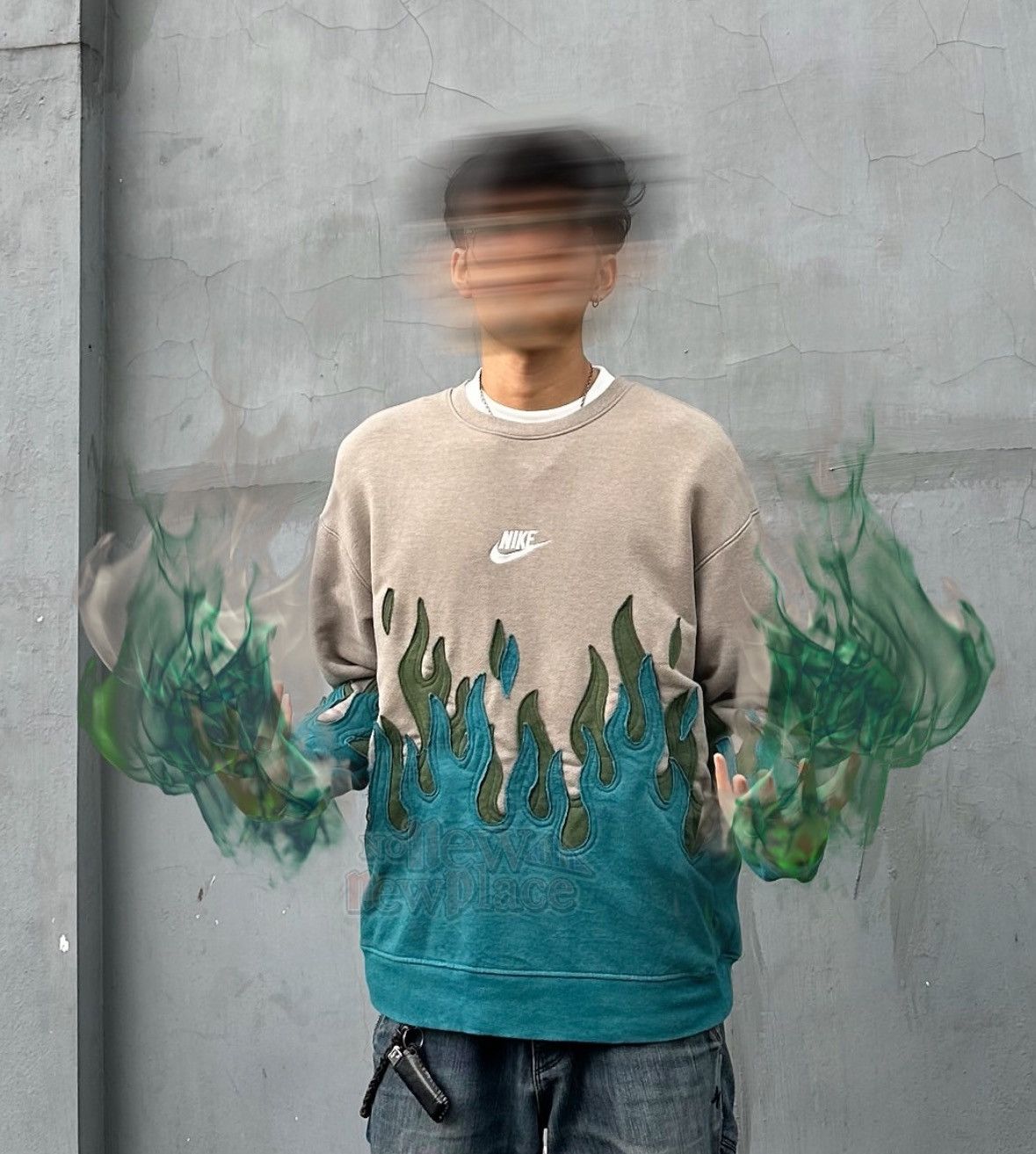 Nike Nike Center Sweatshirt Crewneck Double Flame “Tine” 588 Size US XL / EU 56 / 4 - 6 Thumbnail