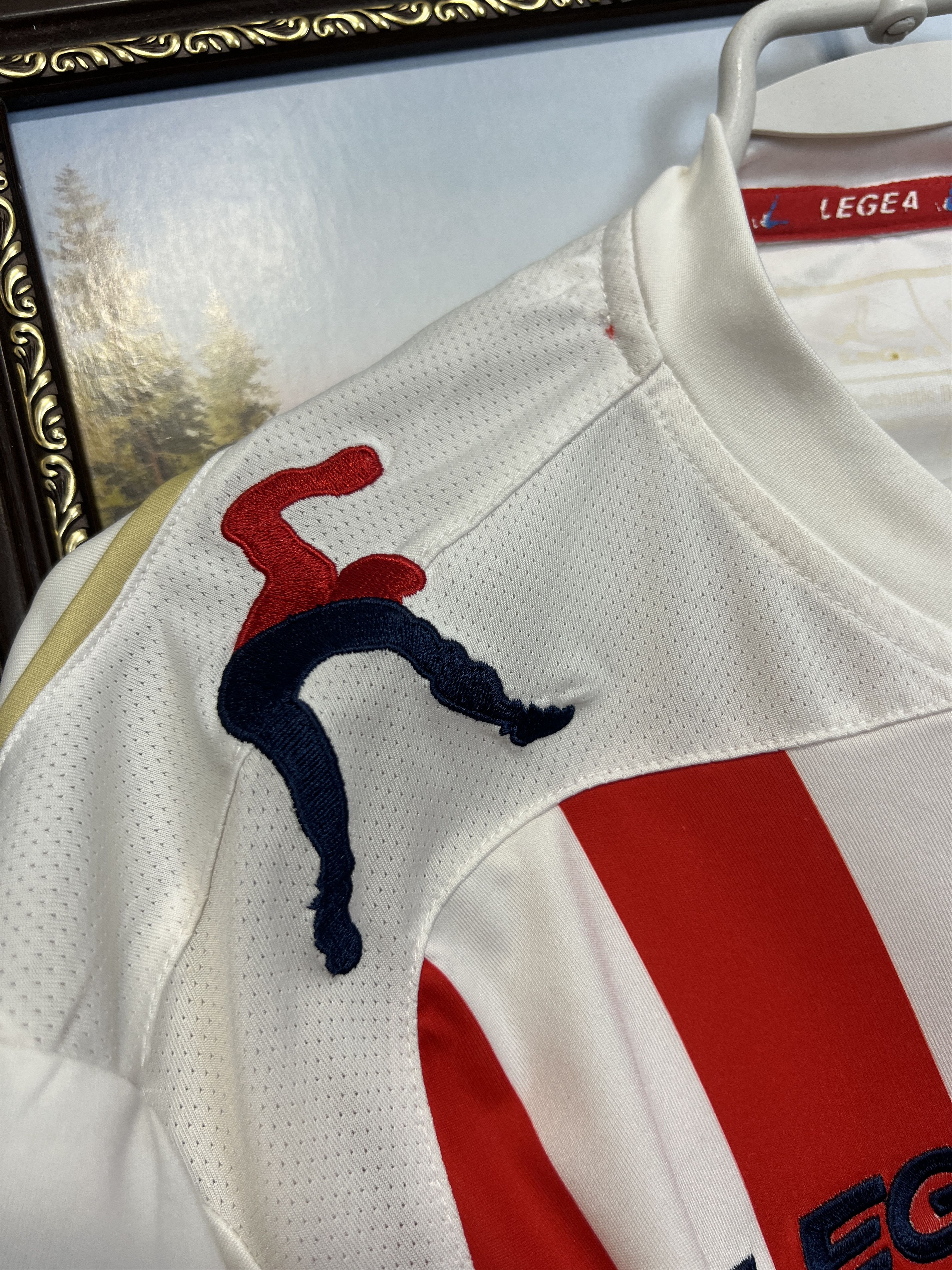 Vintage Red Star Belgrade Crvena Zvezda football shirt Soccer Jersey Size US L / EU 52-54 / 3 - 5 Thumbnail