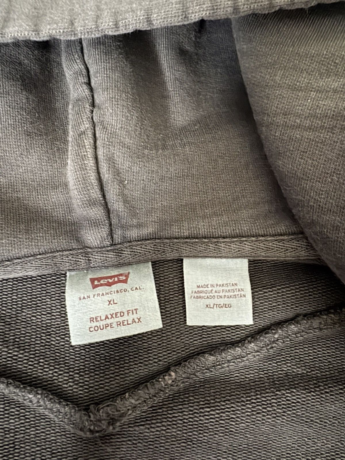 Levi's Levi’s dark grey zip up hoodie Size US XL / EU 56 / 4 - 4 Thumbnail