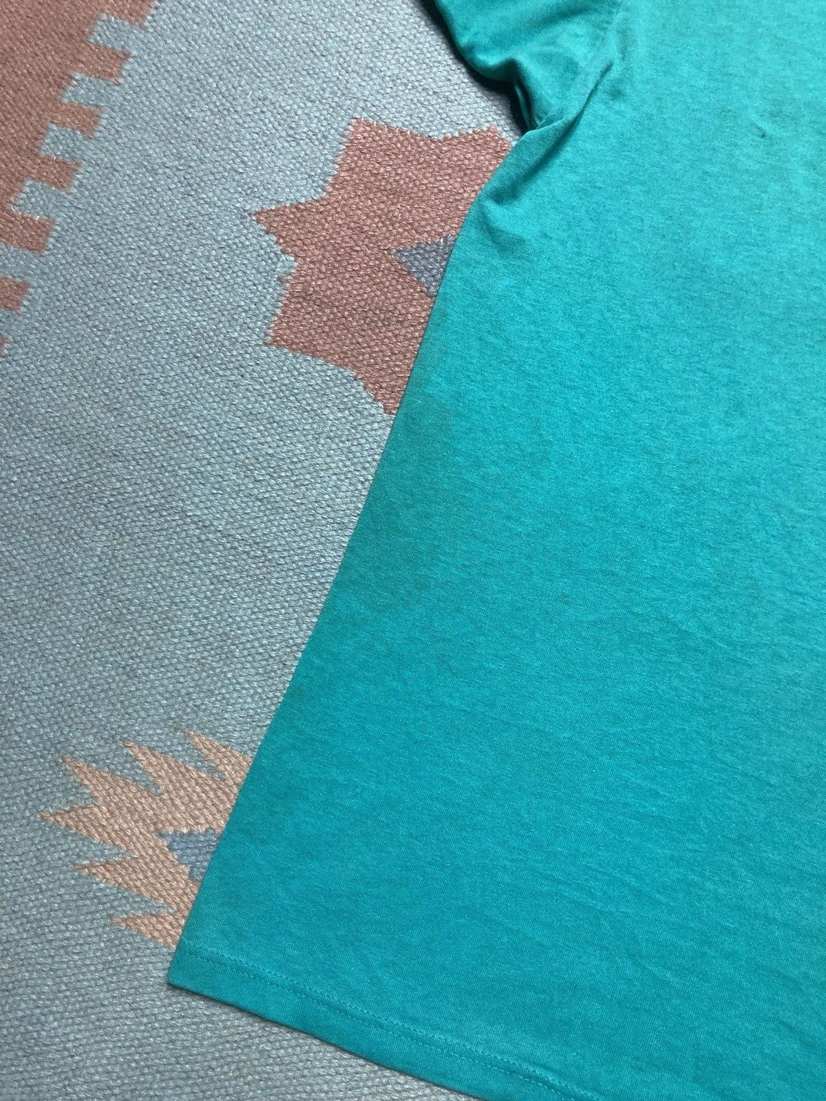 Vintage Vintage 70s pocket t shirt blank teal turquoise grunge XL Size US XL / EU 56 / 4 - 7 Thumbnail