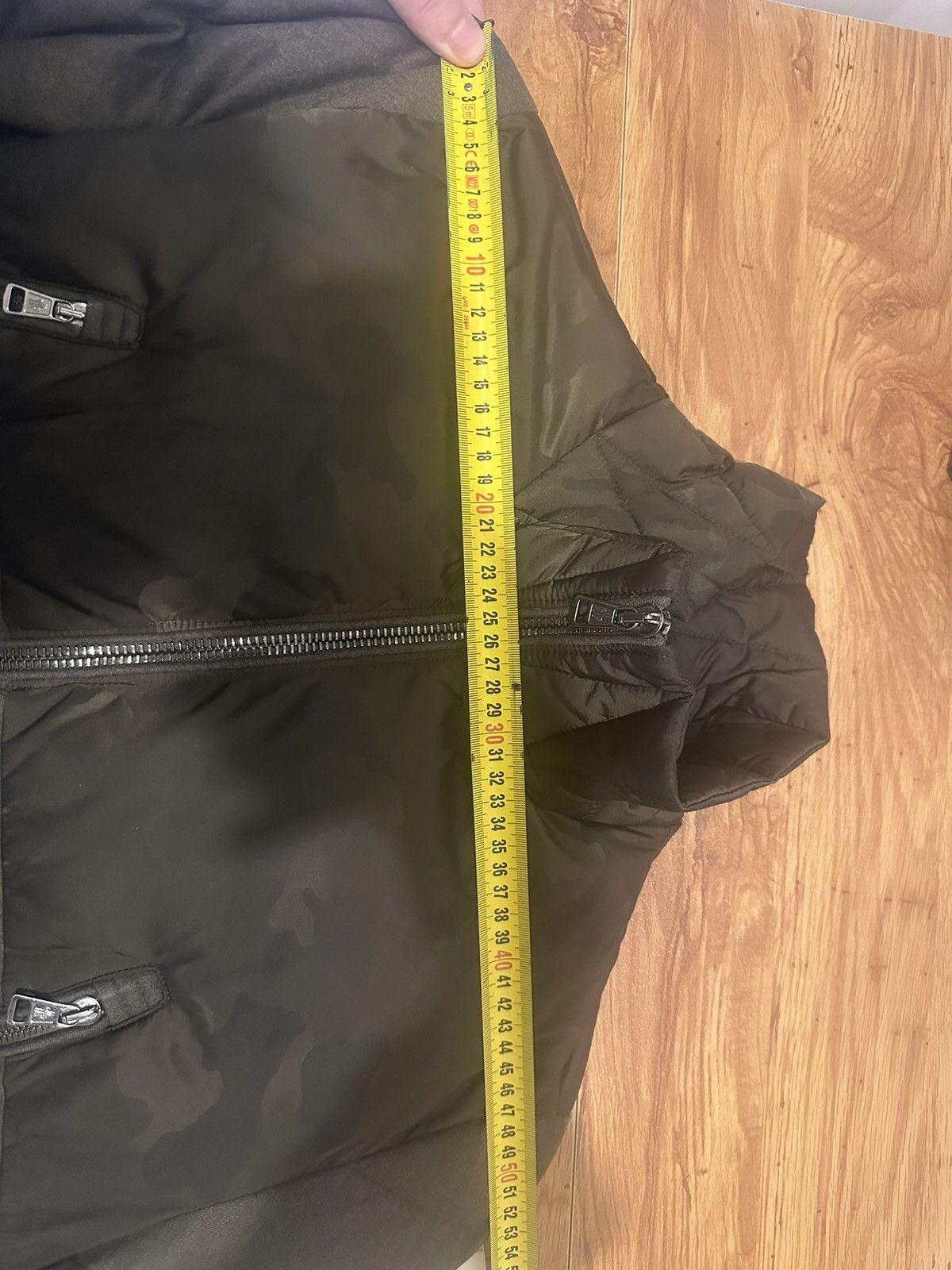Moncler Moncler jacket Dyens size 2 camo green Size US S / EU 44-46 / 1 - 16 Thumbnail