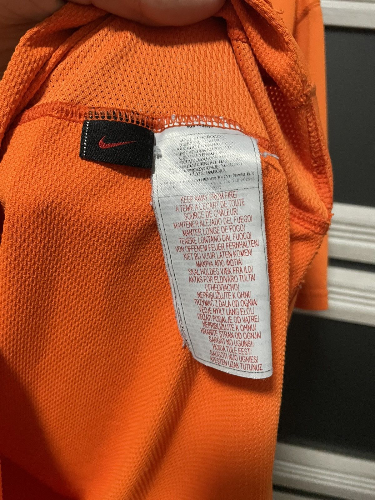 Nike × Vintage Vintage Nike Netherland 2006 2007 Soccer Jersey Home Kit Size US L / EU 52-54 / 3 - 8 Thumbnail