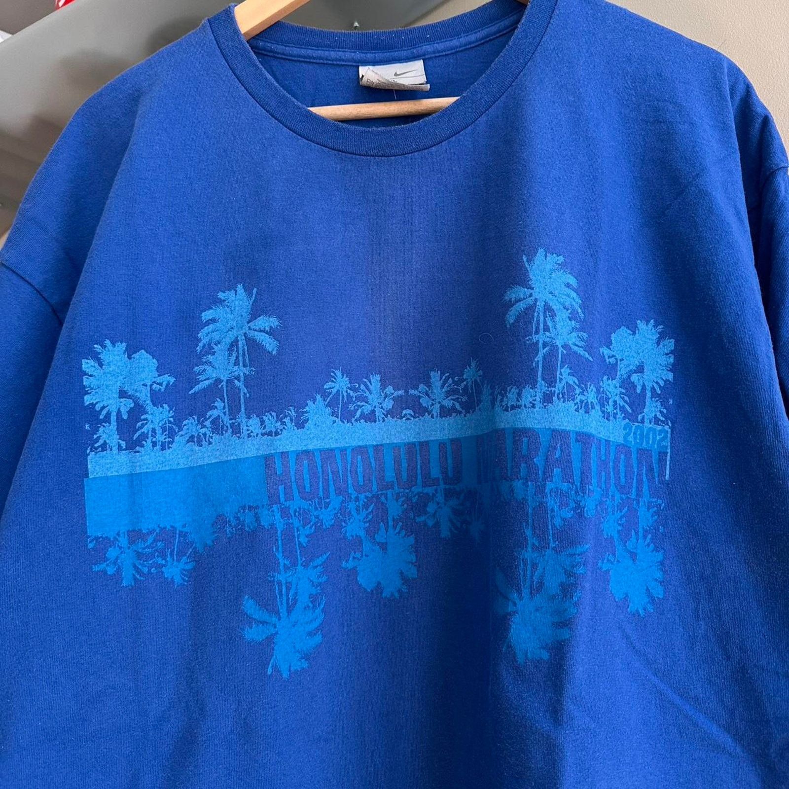 Nike × Vintage Vintage Nike Honolulu Marathon Shirt Size XL Size US XL / EU 56 / 4 - 2 Thumbnail