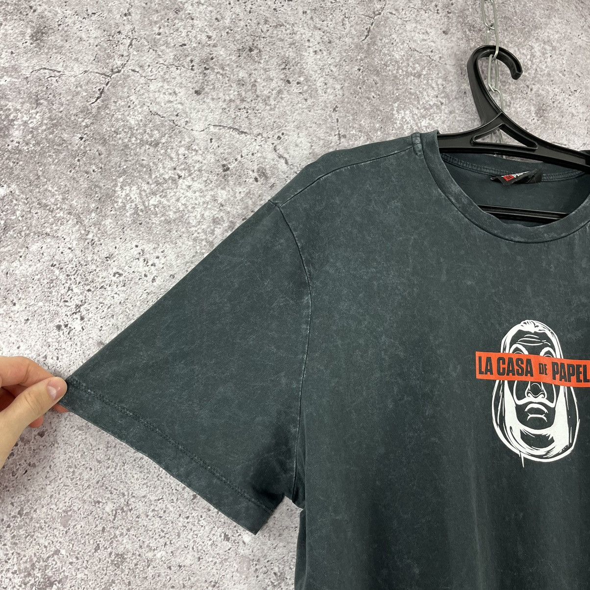 Other La Casa de Papel (Money Heist) T-Shirt Netflix Size L Size US L / EU 52-54 / 3 - 3 Thumbnail