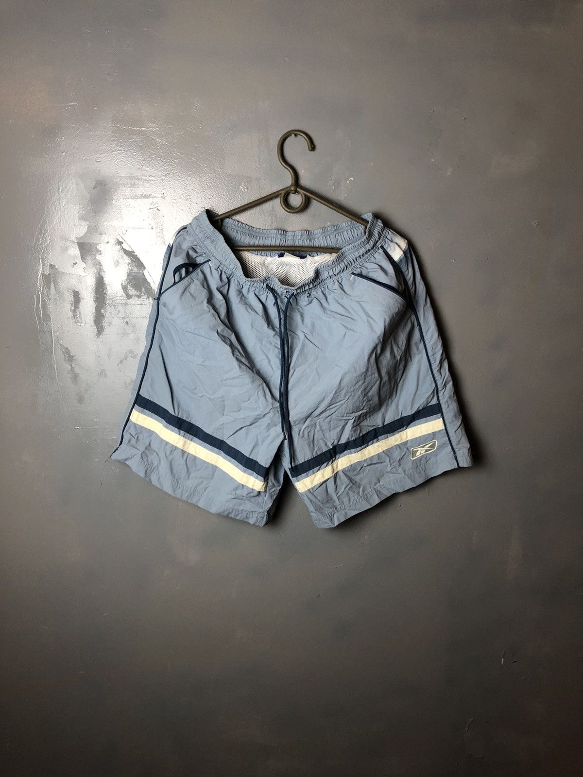 Reebok Vintage men’s short Reebok Size US 42 / EU 58 - 1 Thumbnail