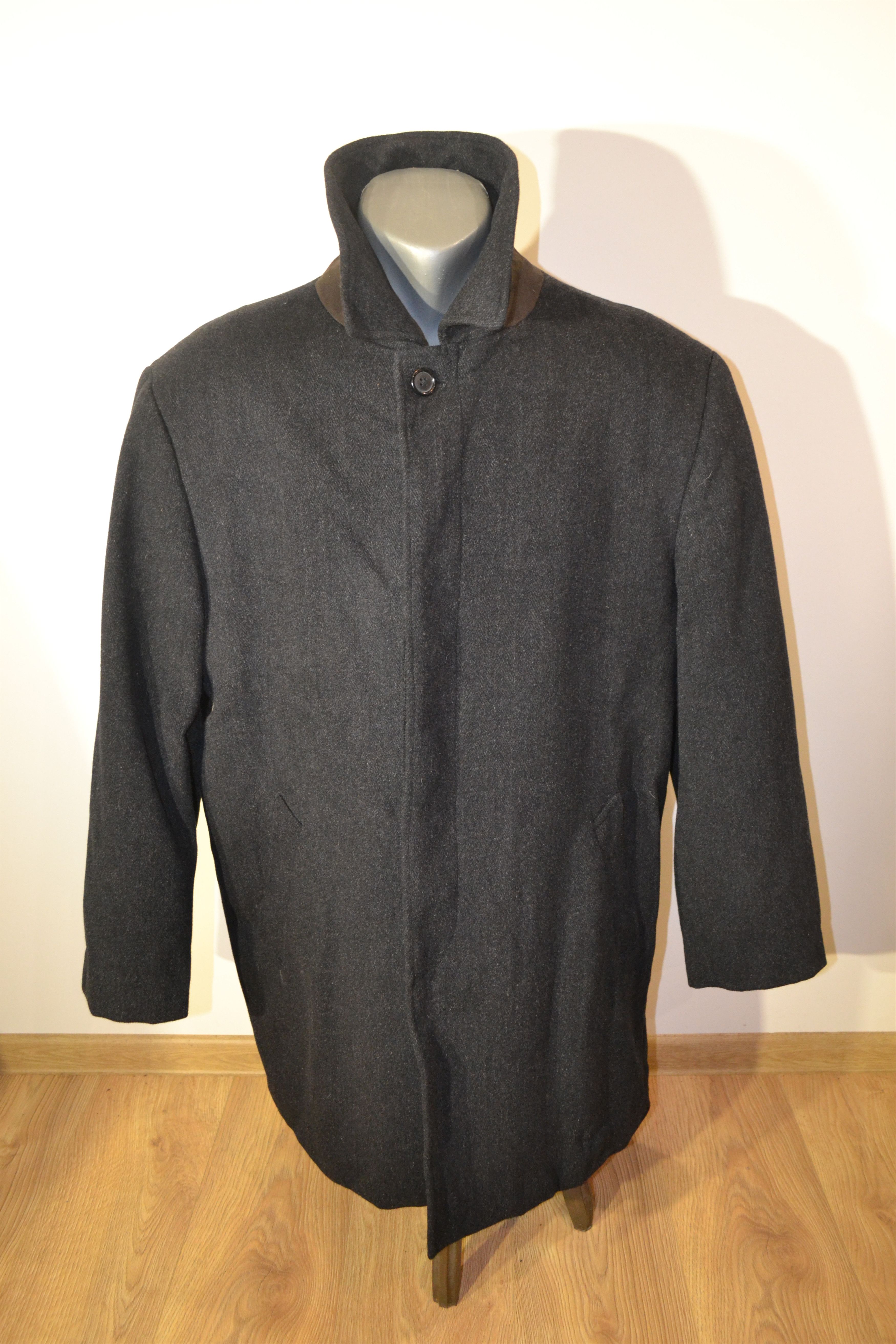 Michael Kors Michael Kors Men’s Wool Overcoat – Size XXL Size US XXL / EU 58 / 5 - 2 Thumbnail