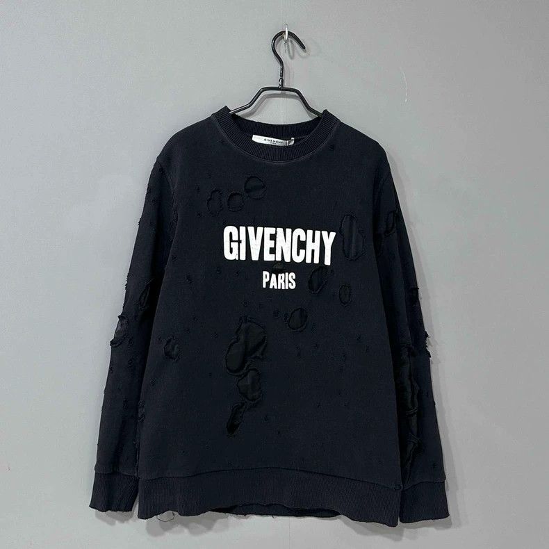 Givenchy Givenchy Black large hole letter logo sweatshirt Size US XS / EU 42 / 0 - 1 Thumbnail