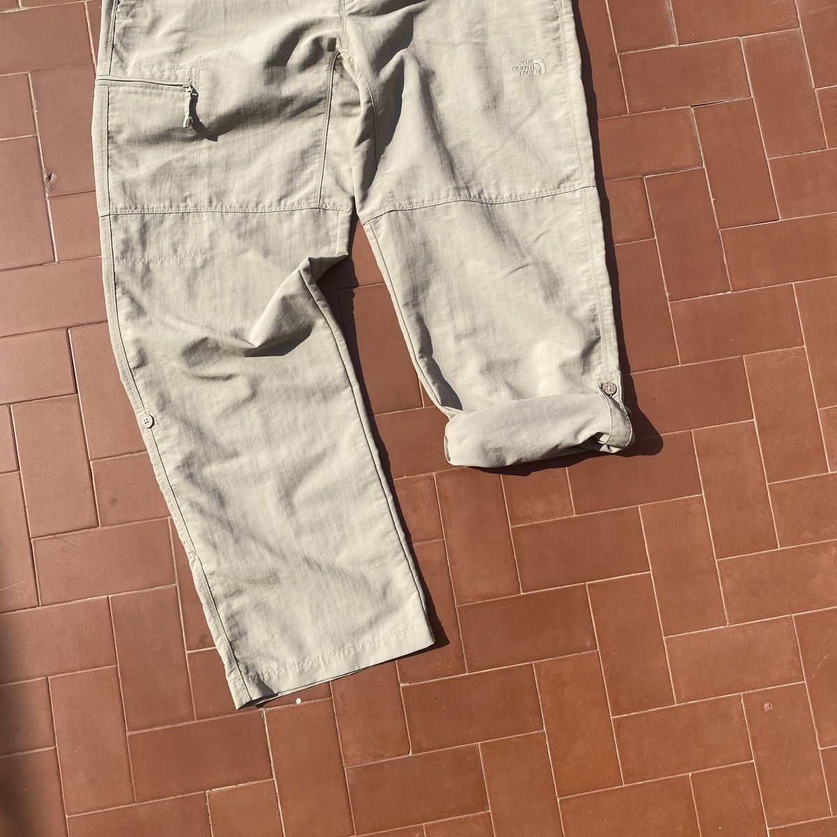 The North Face Men’s THE NORTH FACE TNF BEIGE TREKKING CASUAL PANTS SIZE 34 Size US 34 / EU 50 - 7 Thumbnail