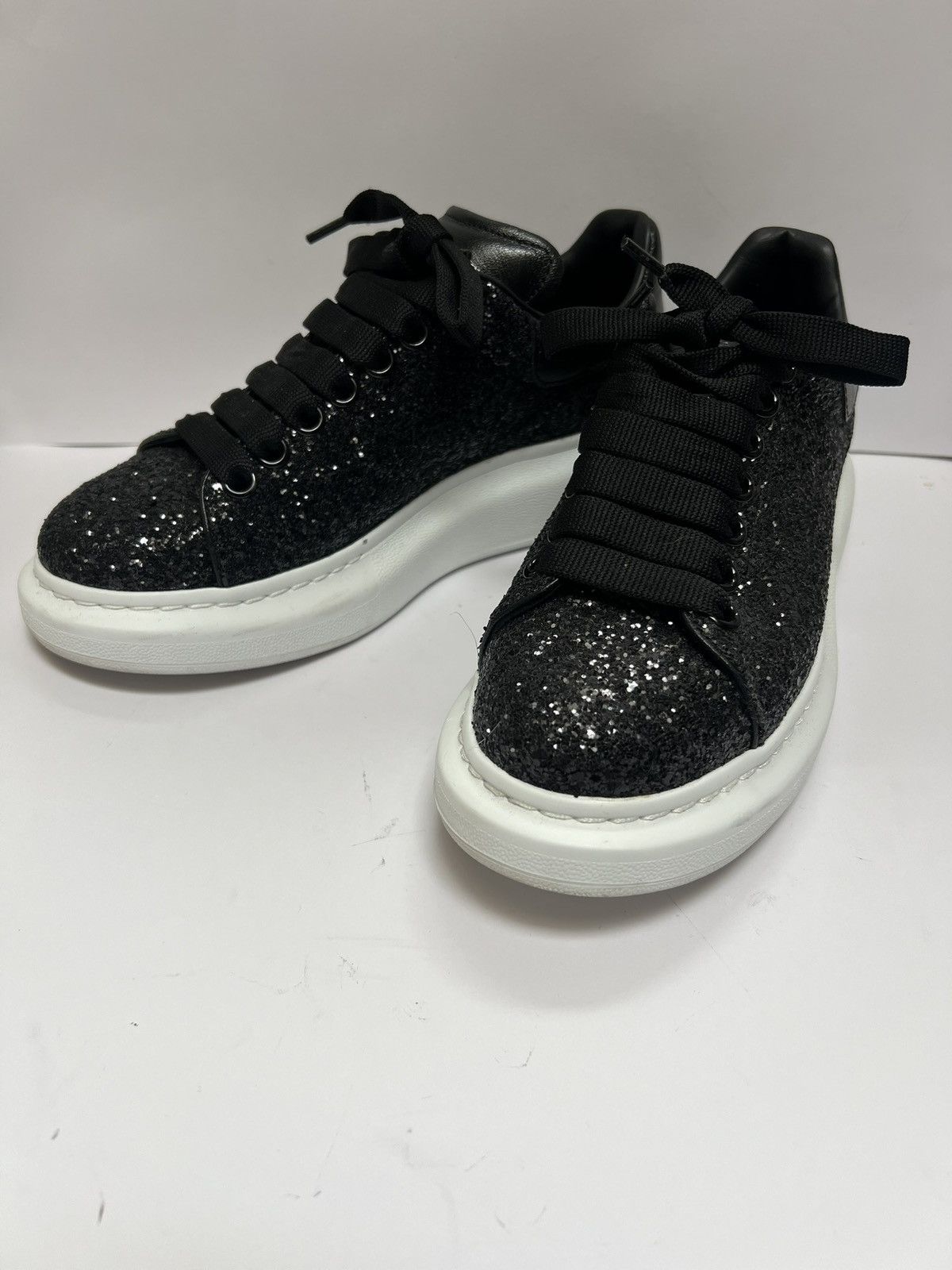 Alexander McQueen Alexander McQueen sneakers black galaxy glitter sz 39 Size US 9 / IT 39 - 1 Thumbnail