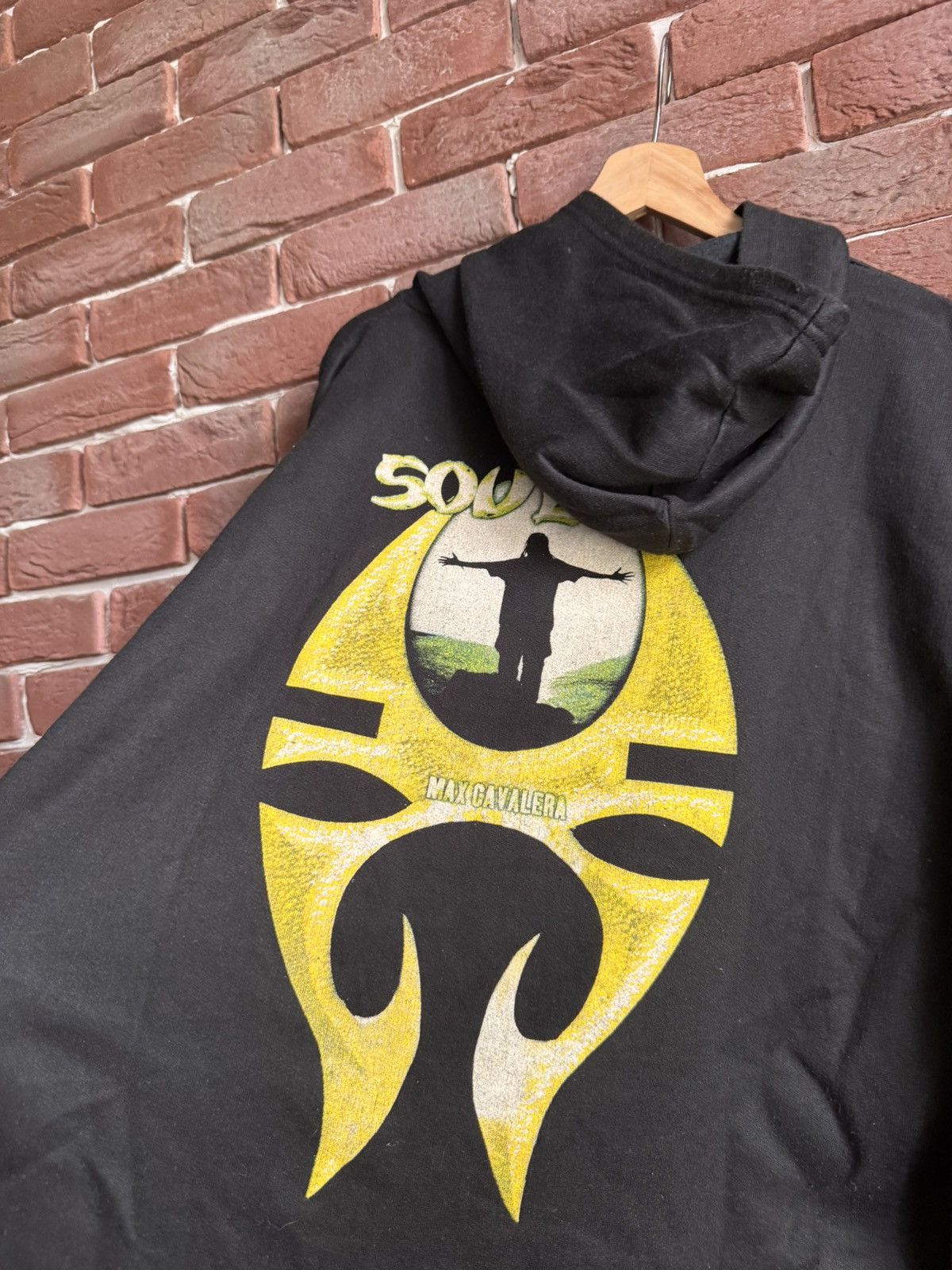 Band Tees Rare Vintage 90s Soulfly Big Head Hoodie numetal sepultura Size US XL / EU 56 / 4 - 8 Thumbnail