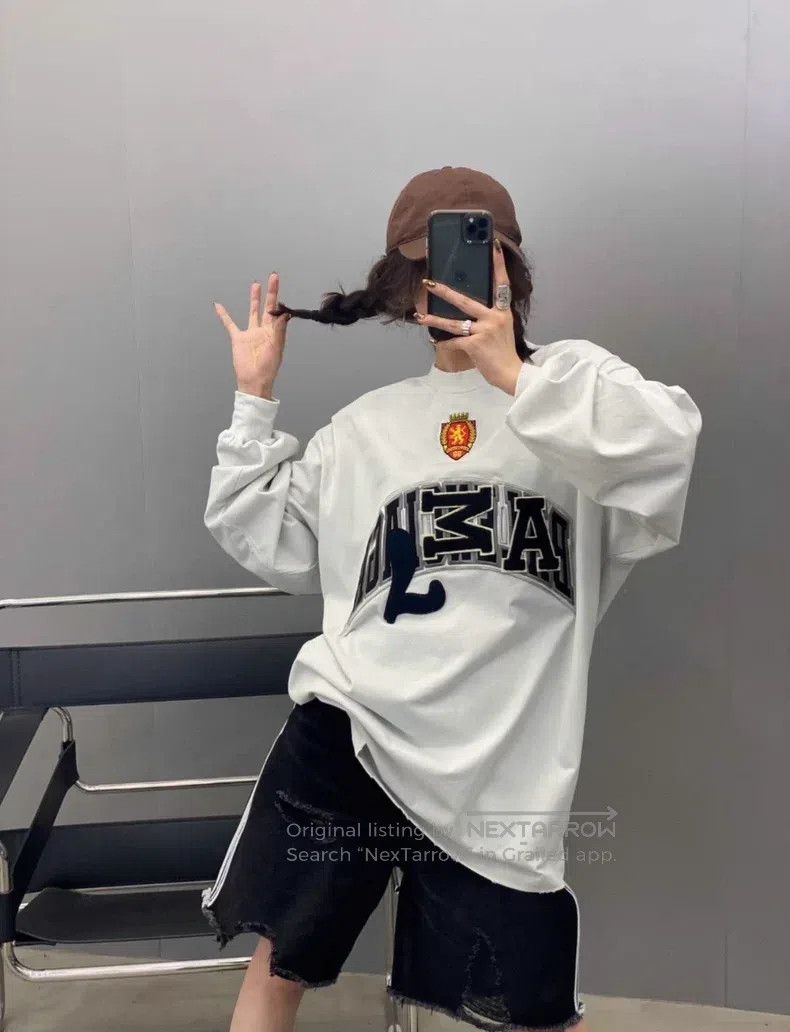 Balenciaga Balenciaga White mud-dyed Manchester United dirty water-wa Size US S / EU 44-46 / 1 - 7 Thumbnail
