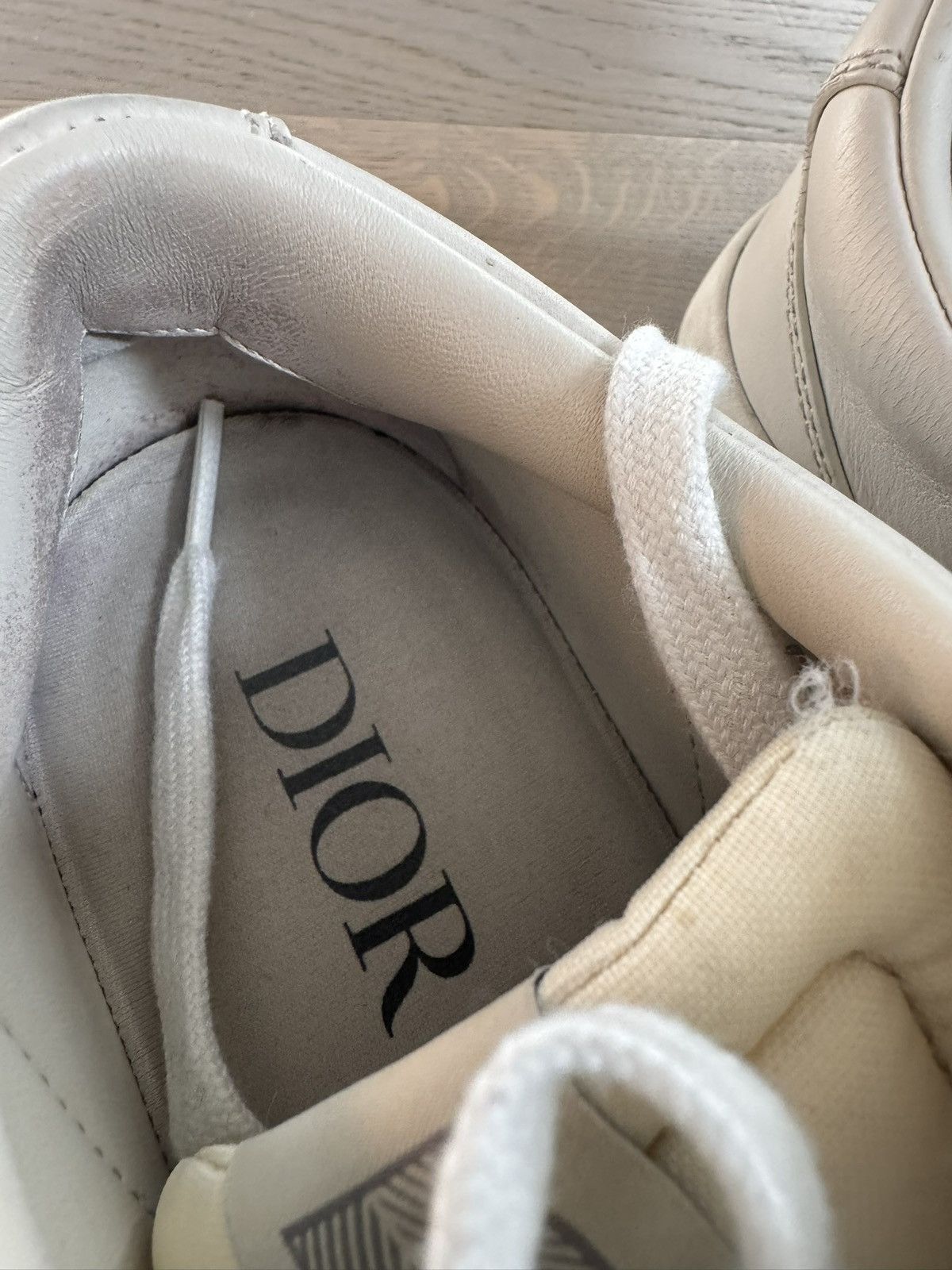 Dior DIOR Sneakers study photos for condition size and measuremen Size US 7 / EU 40 - 24 Thumbnail