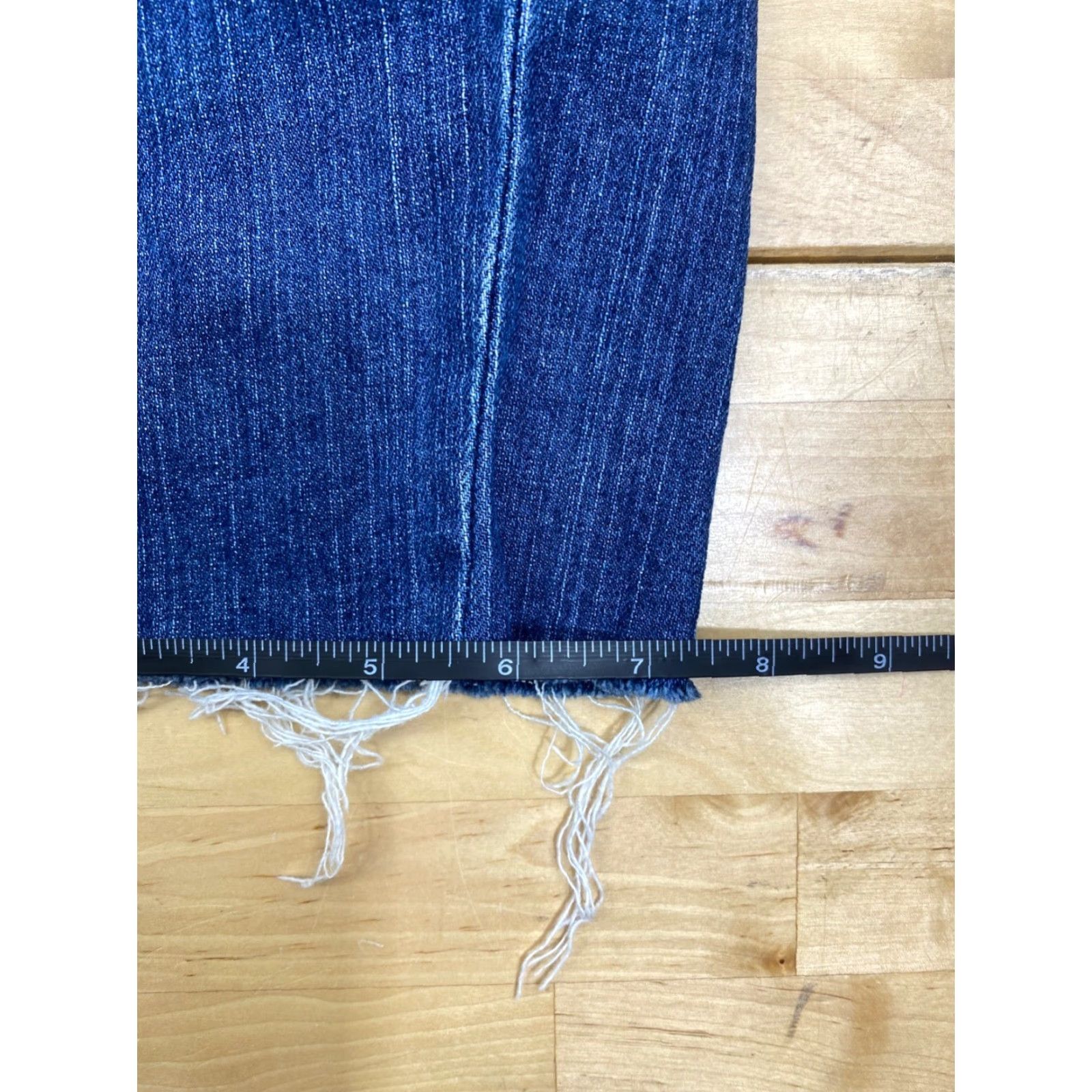 True Religion True Religion Jeans Shorts Mens 29 Casual 12" Inseam Blue Denim Cut Offs Flats Front 7055 Size US 29 - 7 Thumbnail