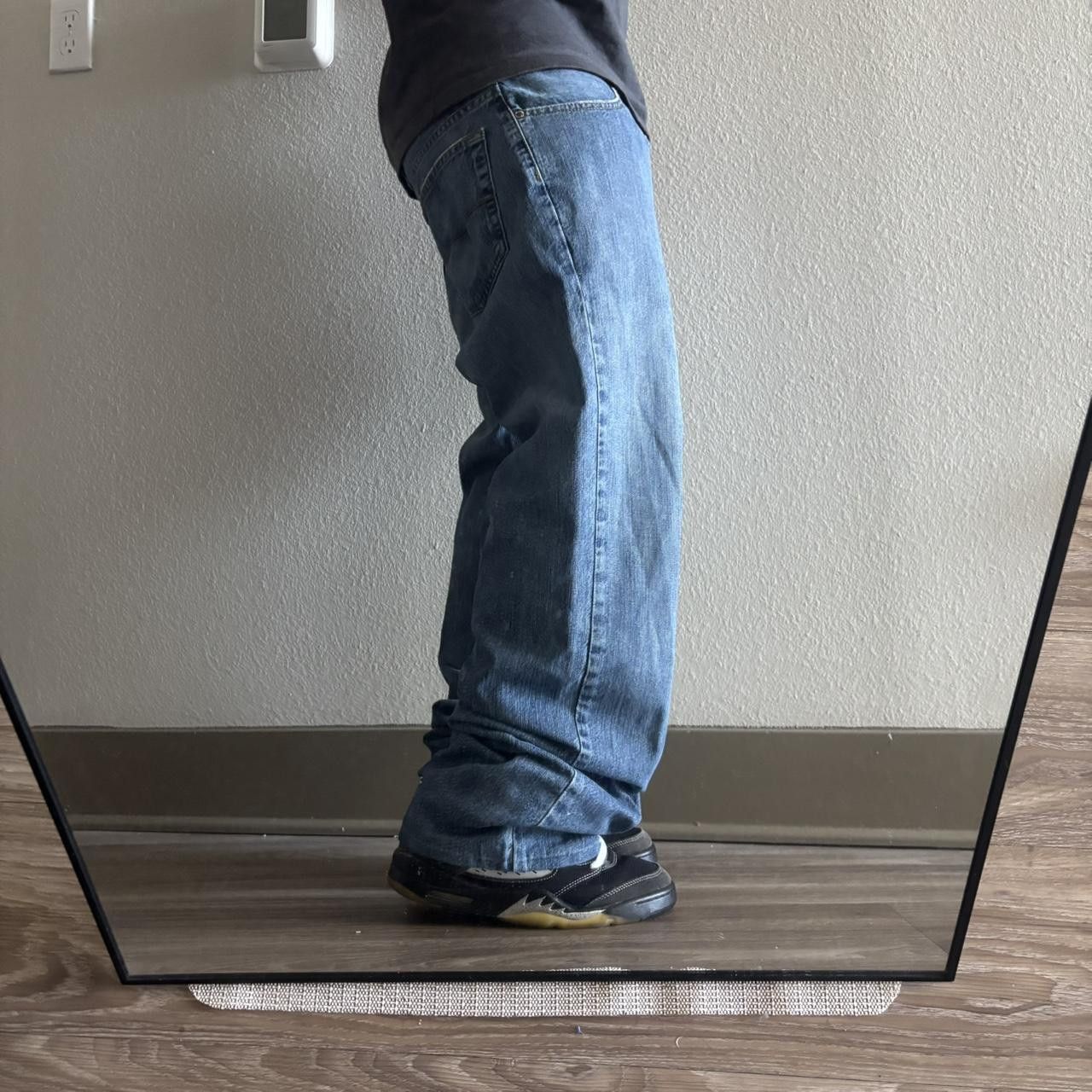 Vintage Crazy Vintage Y2K/2000s Baggy Grunge Dark Wash Essential Denim Jeans! 34x32 Size US 34 / EU 50 - 2 Thumbnail