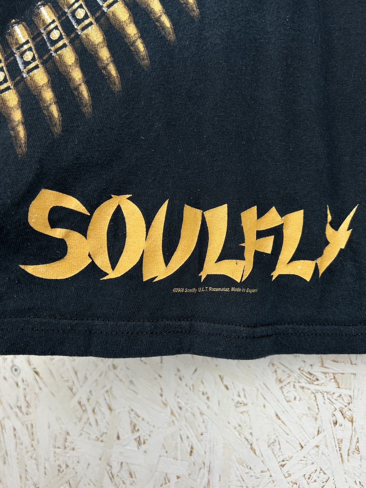 Band Tees 00s Vintage Soulfly 2009 Cartridge Ammo Metal T-Shirt M Size US M / EU 48-50 / 2 - 5 Thumbnail