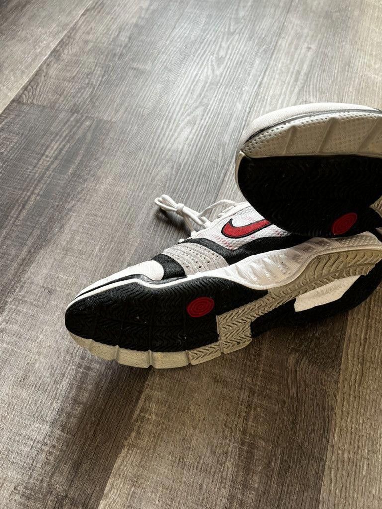 Nike NIKE • Air Edge Trainer (12M) Size US 12 / EU 45 - 12 Thumbnail