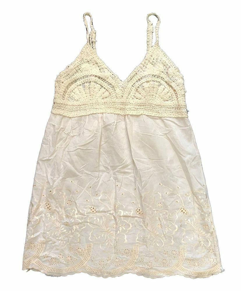 Designer Used White Hand Made Naomi Bluse M Size M / US 6-8 / IT 42-44 - 2 Thumbnail
