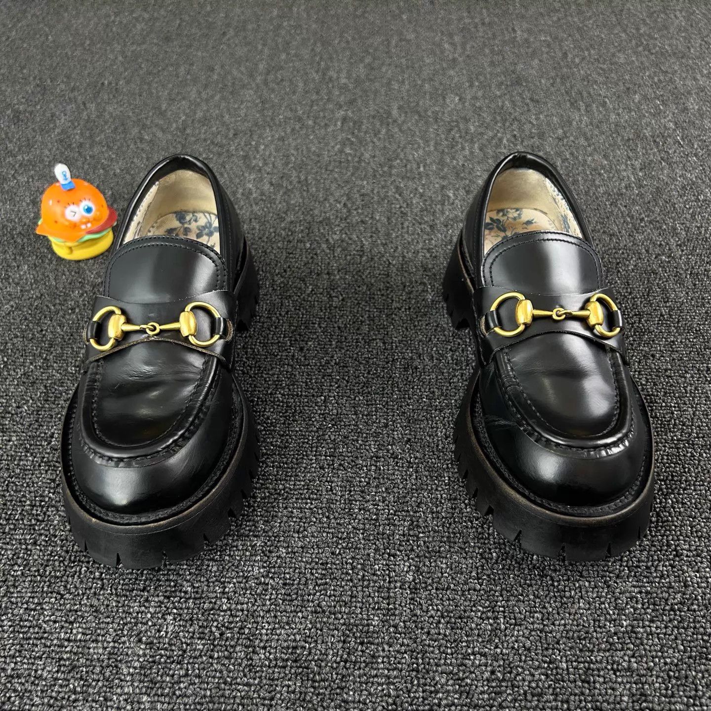 Gucci Gucci Bee Embroidered Horsebit Platform Loafer 35.5 Size US 5 / IT 35 - 2 Thumbnail