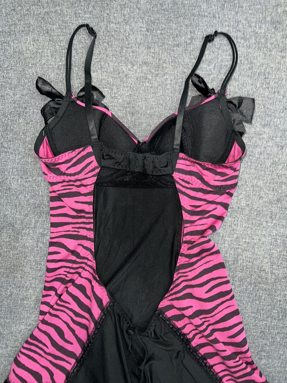 Tripp NYC Vintage Hot Topic zebra corset garter 🦓 🎀 Size M / US 6-8 / IT 42-44 - 13 Thumbnail