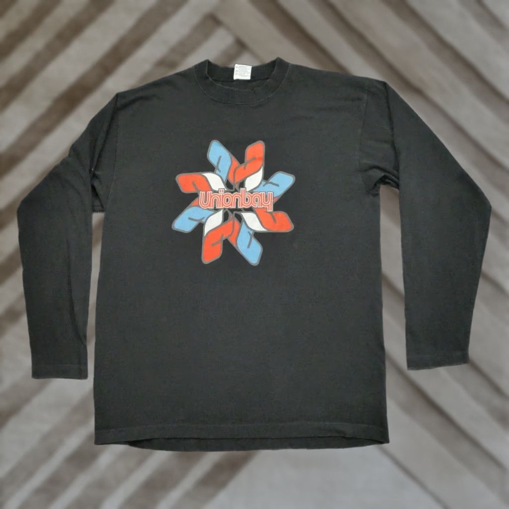 Vintage VINTAGE UnionBay T Shirt Mens L Black 90s Graphic Print Crew Neck Long Sleeve Size US L / EU 52-54 / 3 - 1 Thumbnail