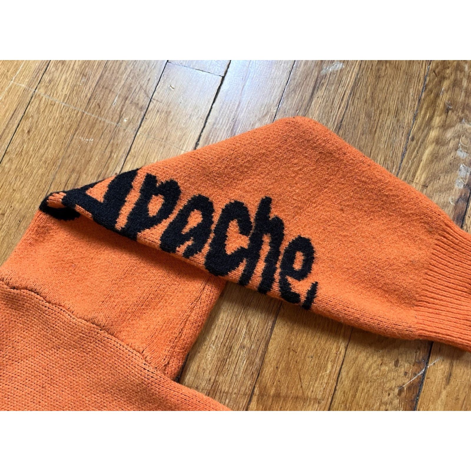 Vintage VINTAGE Apache Mickey Mouse Sweater Men’s XL Orange 90s Graphic Print Crew Neck Pullover knit Size US XL / EU 56 / 4 - 5 Thumbnail