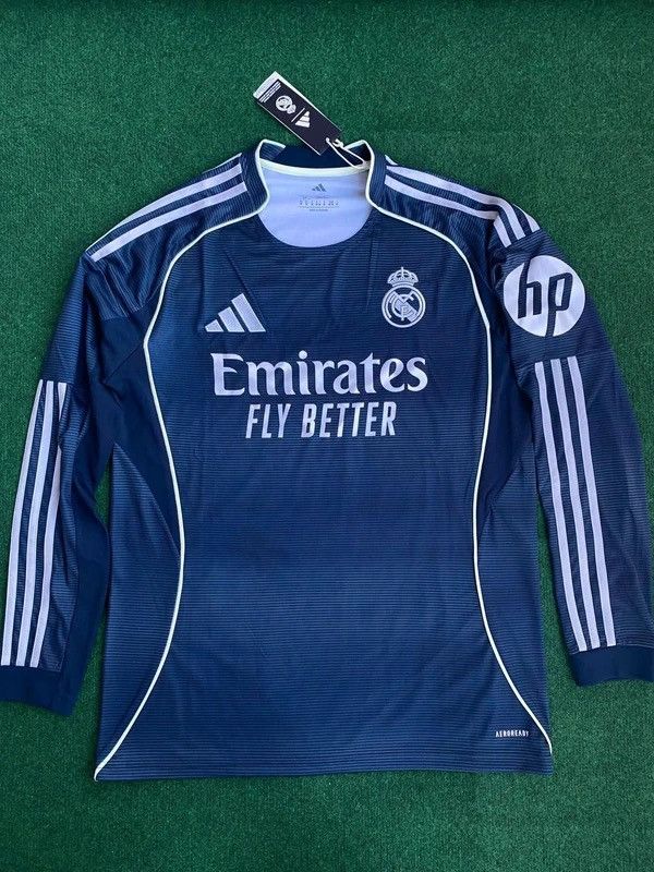 Adidas Adidas Real Madrid 25/26 Away long sleeve jersey size M Size US M / EU 48-50 / 2 - 1 Thumbnail
