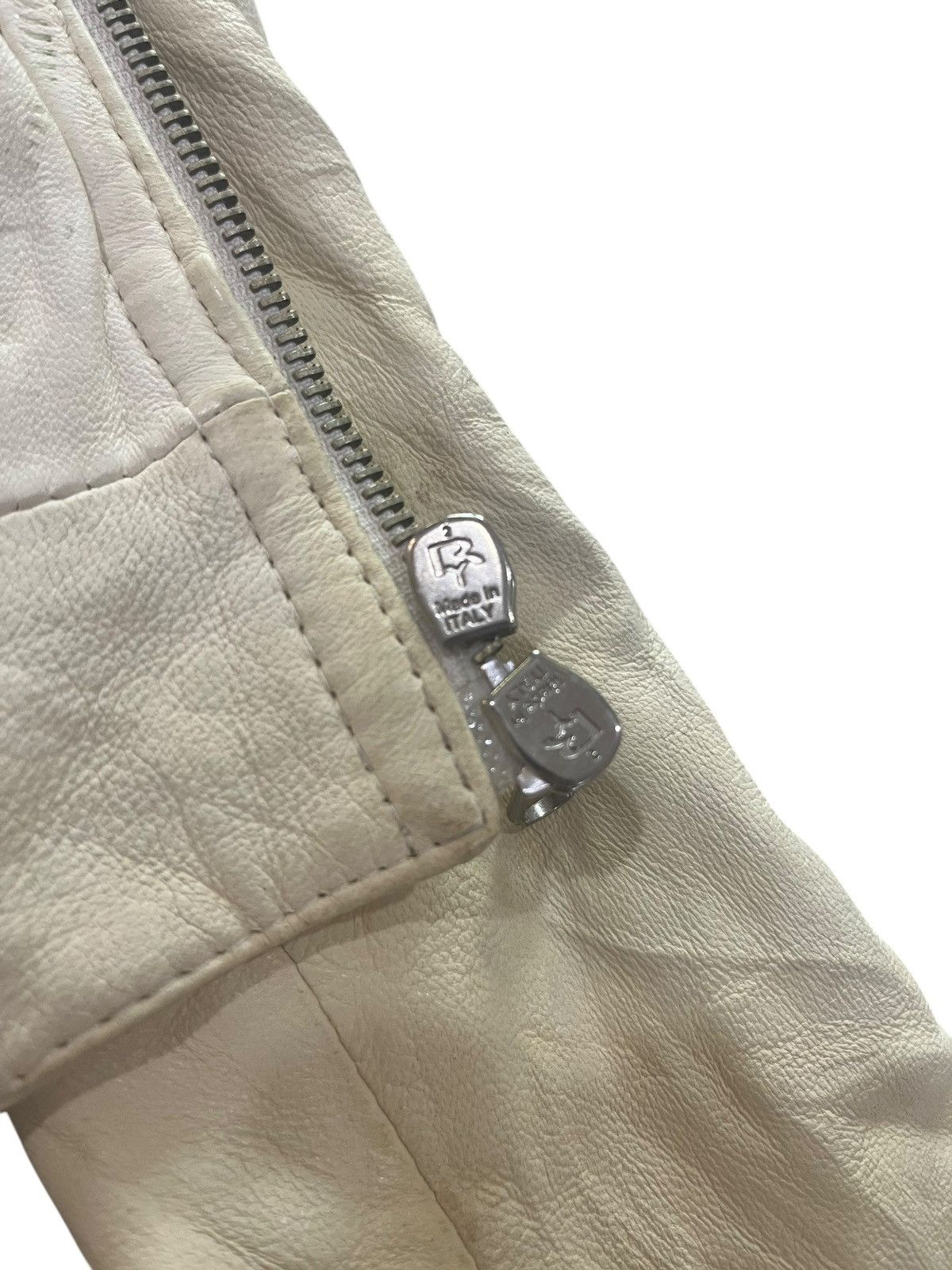 If Six Was Nine LAST DROP!!! LALTRAMODA LGB GENUINE LEATHER ZIPPER JACKET Size XS / US 0-2 / IT 36-38 - 13 Thumbnail