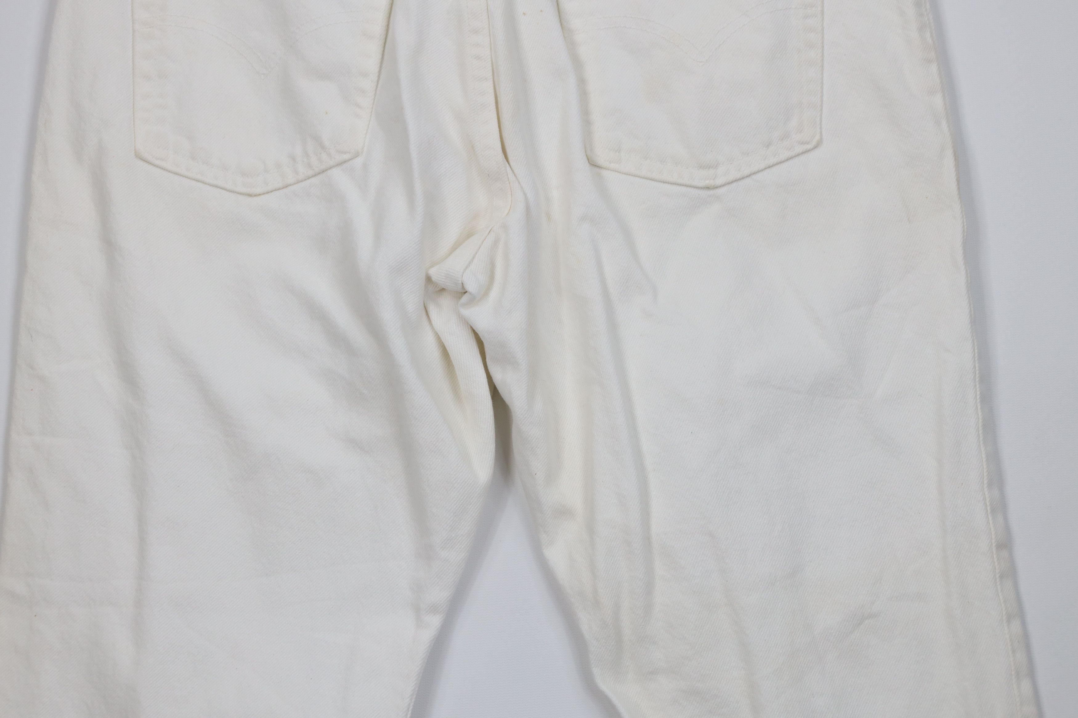 Levi's Vintage Y2K 2001 Levis 505 Regular Straight Jeans White USA Size US 34 / EU 50 - 12 Thumbnail