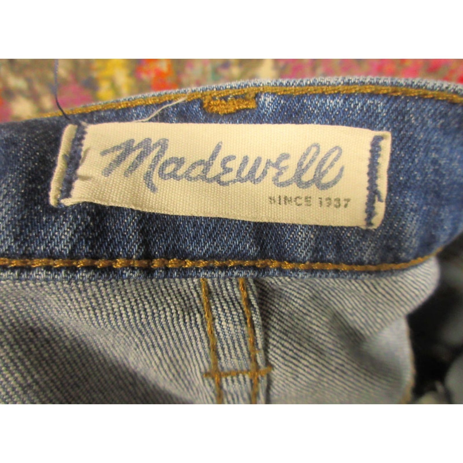Madewell Madewell Slim Boyfriend Jeans 30x31 Stretch Denim Low Rise Distressed Blue Denim Jeans Womens Size 30" / US 8 / IT 44 - 3 Thumbnail
