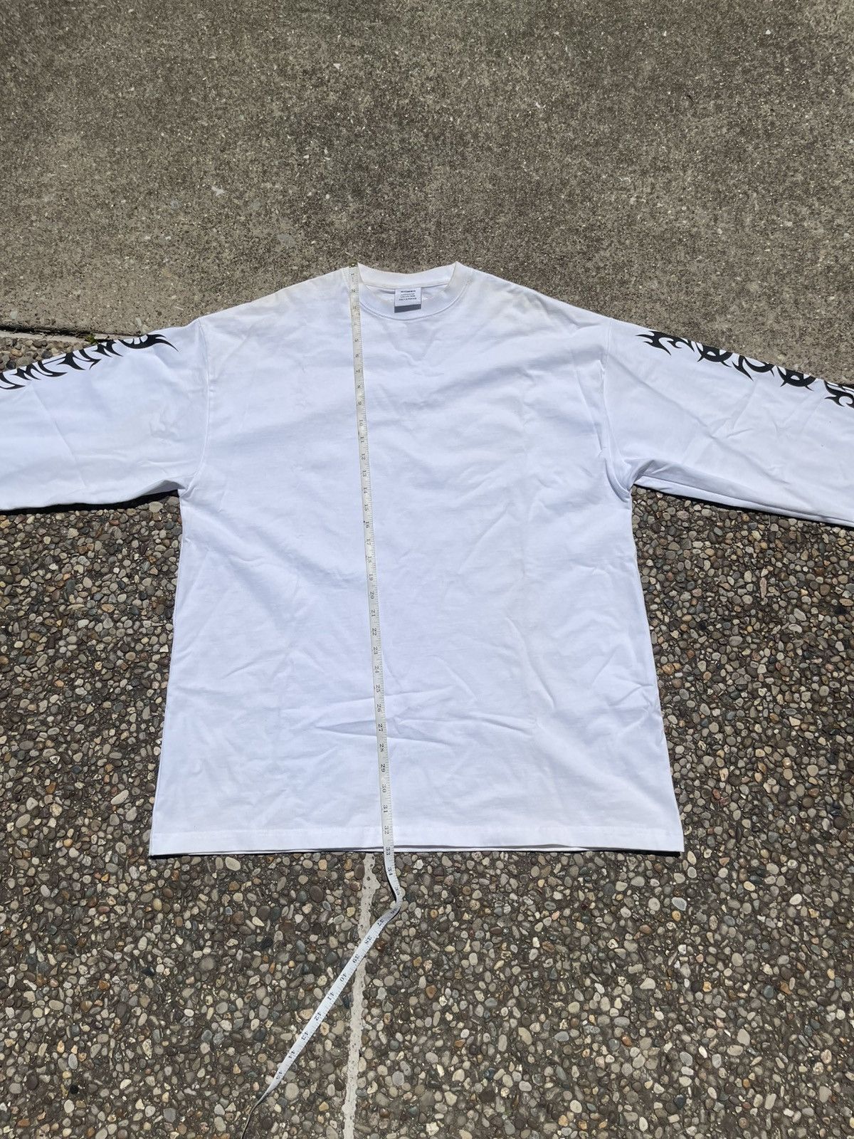 Vetements Vetements Tribal Script Longsleeve Size US XS / EU 42 / 0 - 8 Thumbnail