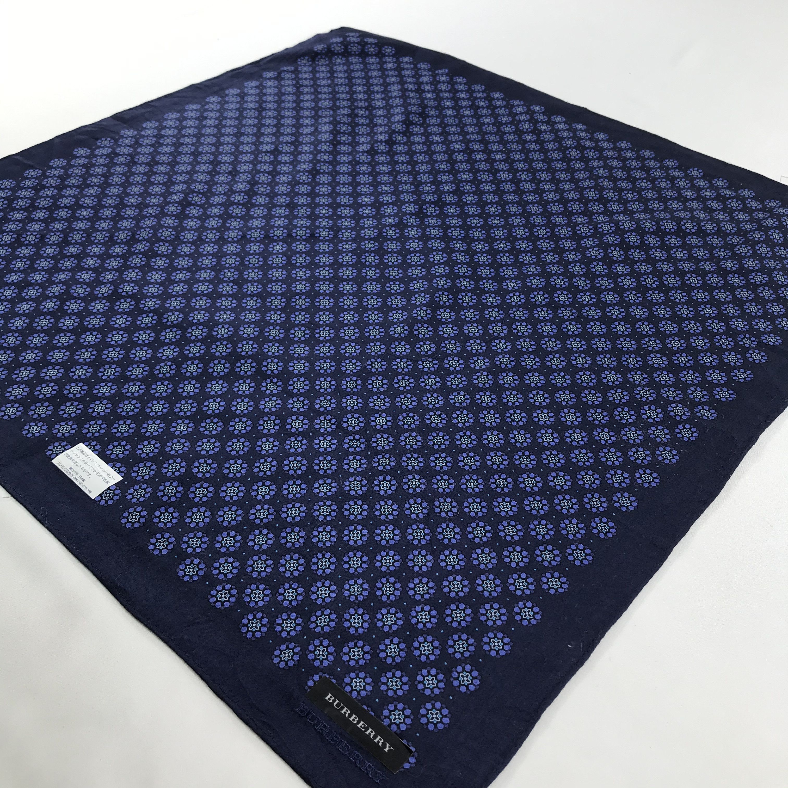 Burberry × Vintage Burberry Bandana / Handkerchief / Neckerchief - S1470 Size ONE SIZE - 2 Thumbnail