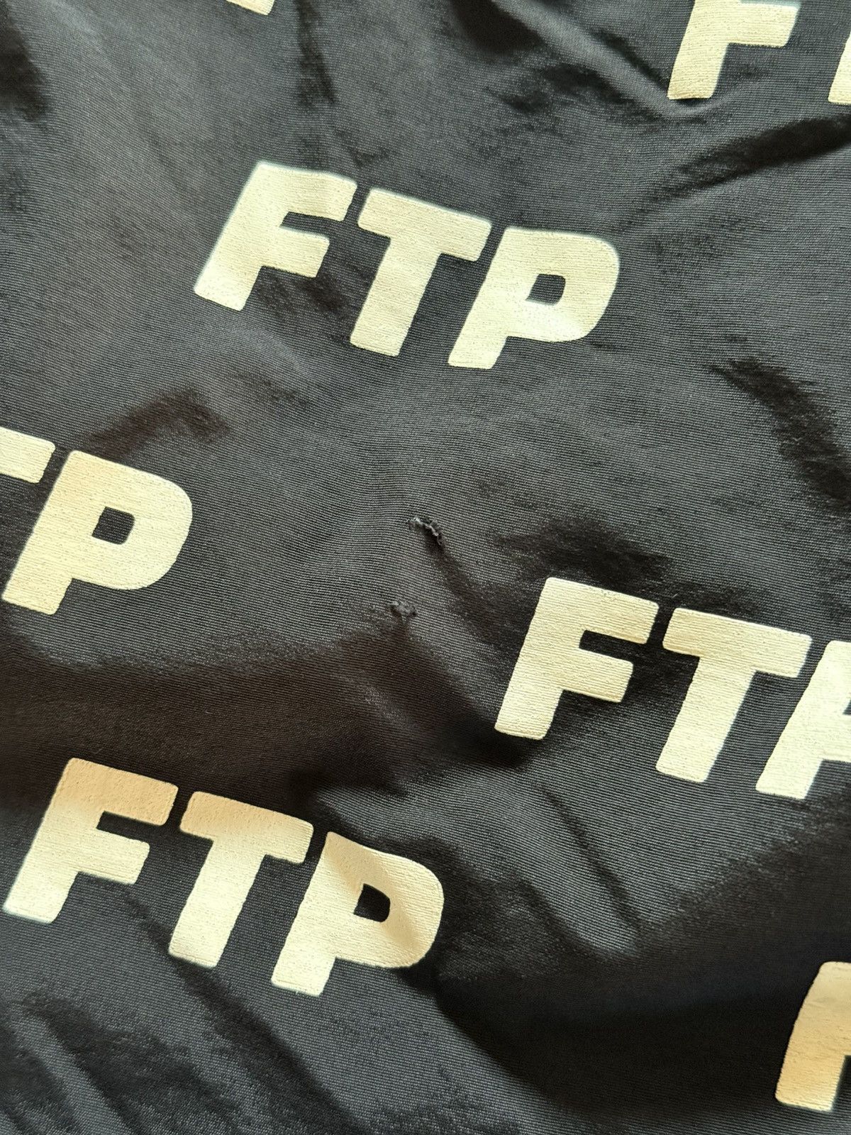 Fuck The Population FTP ALL OVER ANORAK LARGE BLACK Size US L / EU 52-54 / 3 - 7 Thumbnail