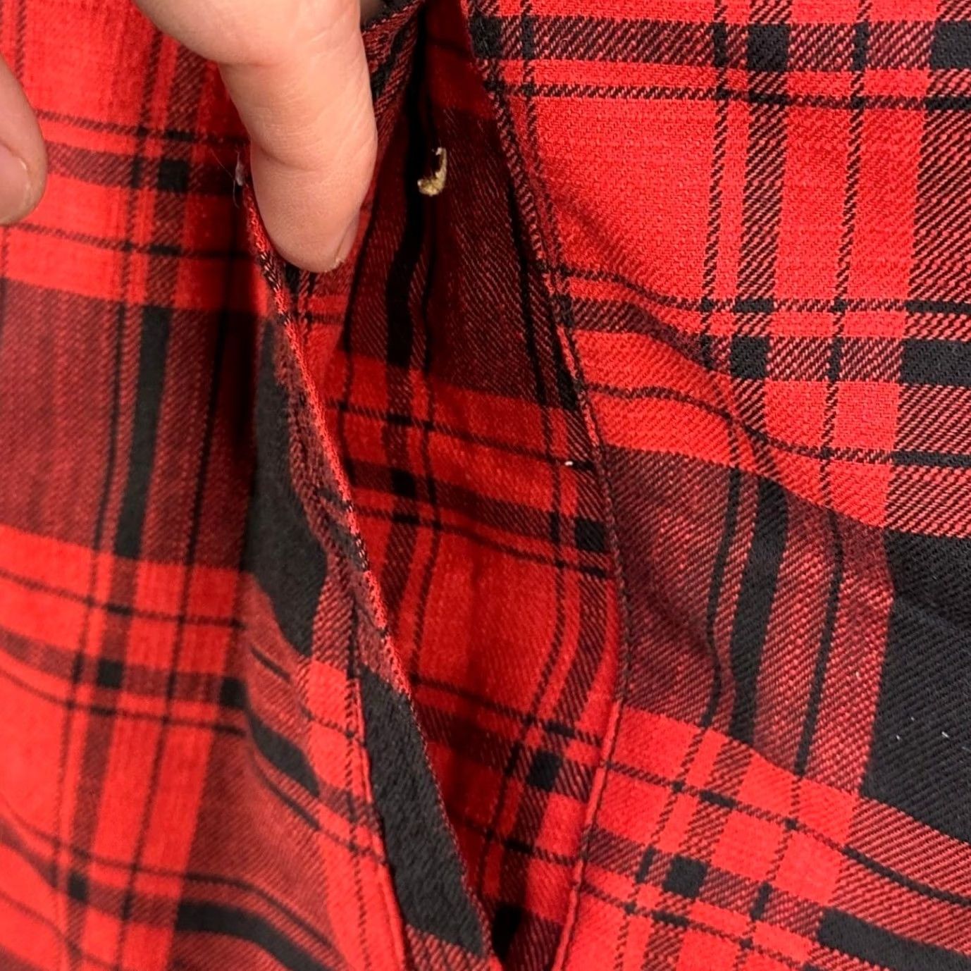 Lucky Brand Lucky Brand Mens Large Shirt Flannel Shacket Red Plaid Heavyweight Lined Sherpa Button-Up Long Sleeve Collared Striped Accent Casual Winter Fall Mens Size US L / EU 52-54 / 3 - 7 Thumbnail