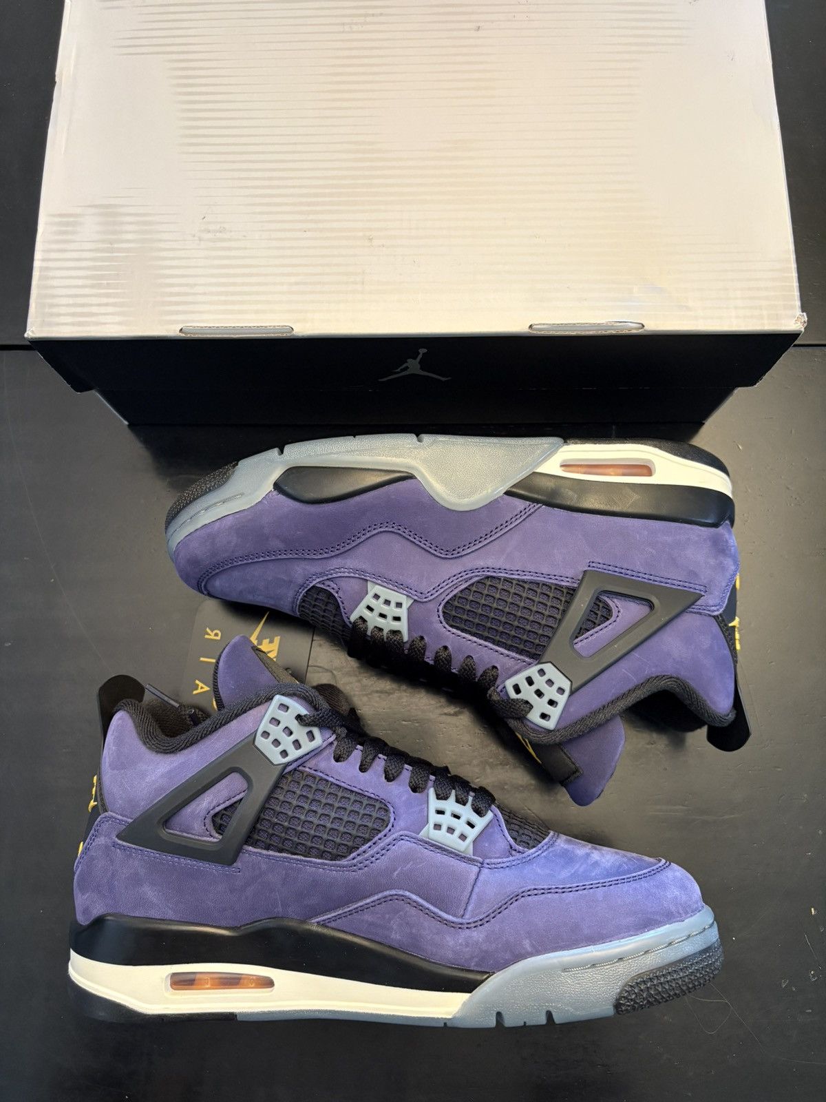 Jordan Brand Air Jordan 4 Retro “Lakers” Nike Size US 9 / EU 42 - 2 Thumbnail