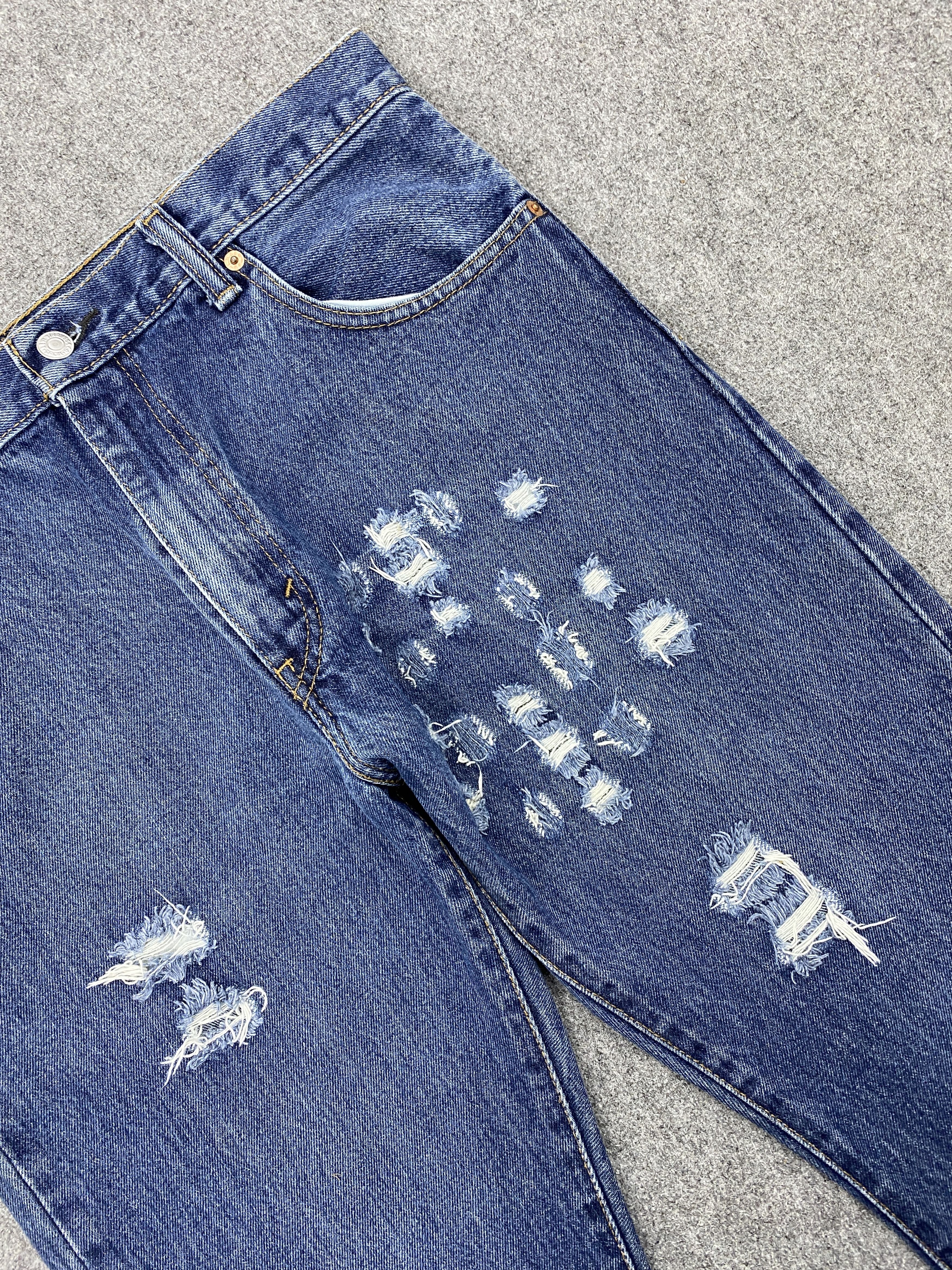 Levi's × Vintage Vintage Levi's 517 Flare Bootcut Distressed Denim Jeans Size US 33 - 11 Thumbnail
