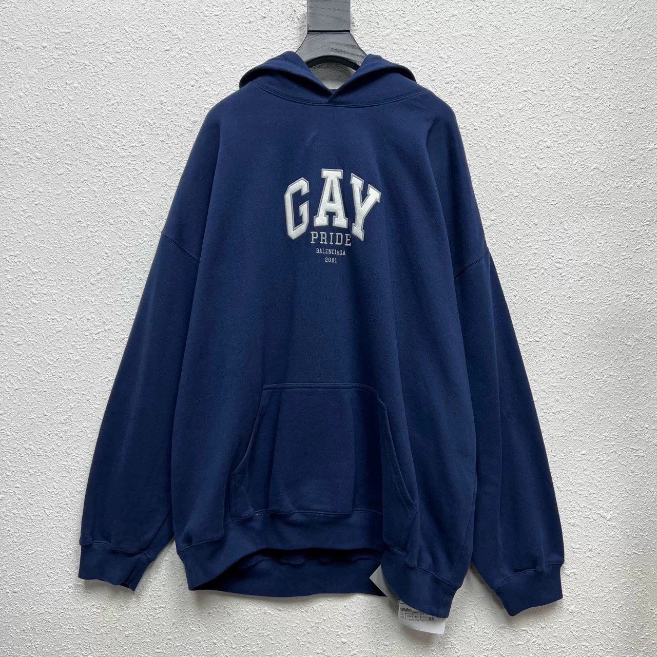 Balenciaga balenciaga gay embroidered hoodie size xs Size US XS / EU 42 / 0 - 1 Thumbnail