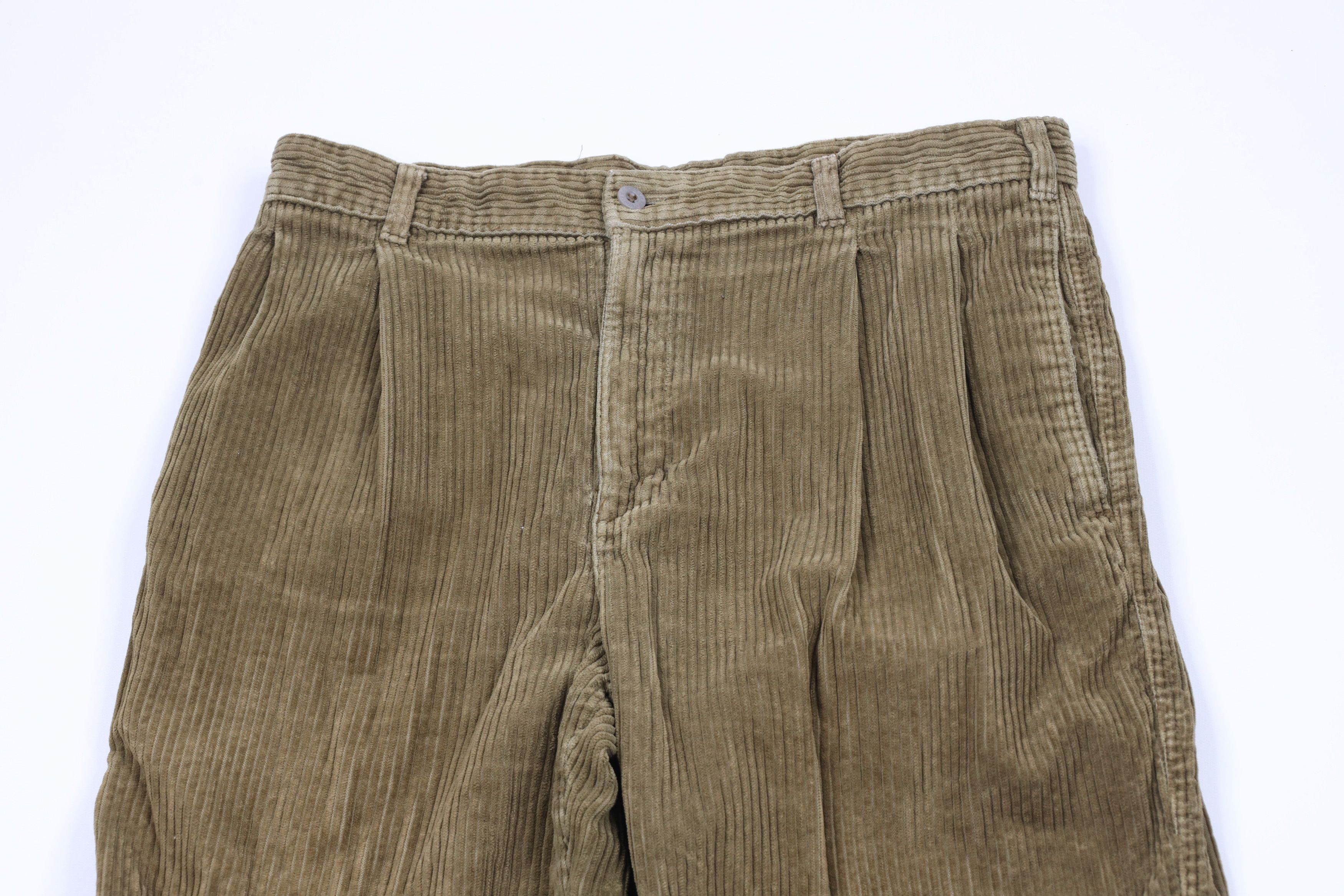 Vintage Vintage 90s Streetwear Pleated Corduroy Chino Pants Green Size US 32 / EU 48 - 2 Thumbnail