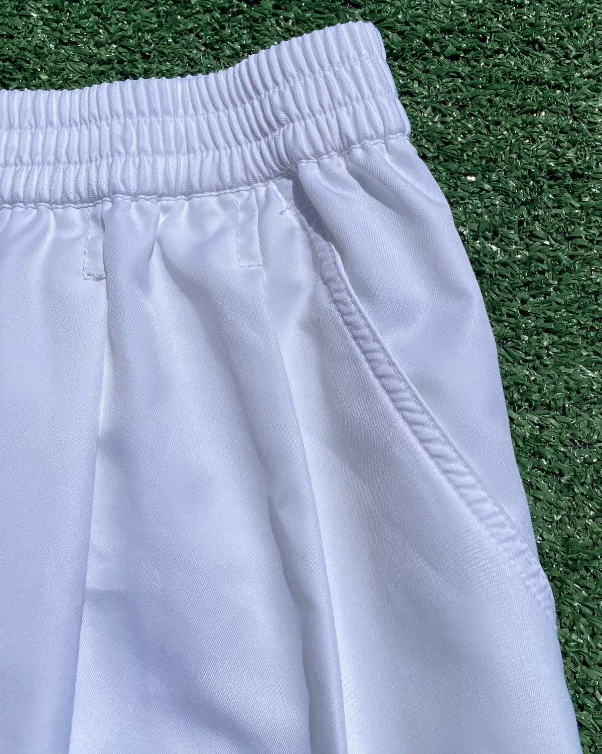 Nike 90’s Nike Tennis Challenge Court Agassi White Shorts Large Size US 36 / EU 52 - 6 Thumbnail