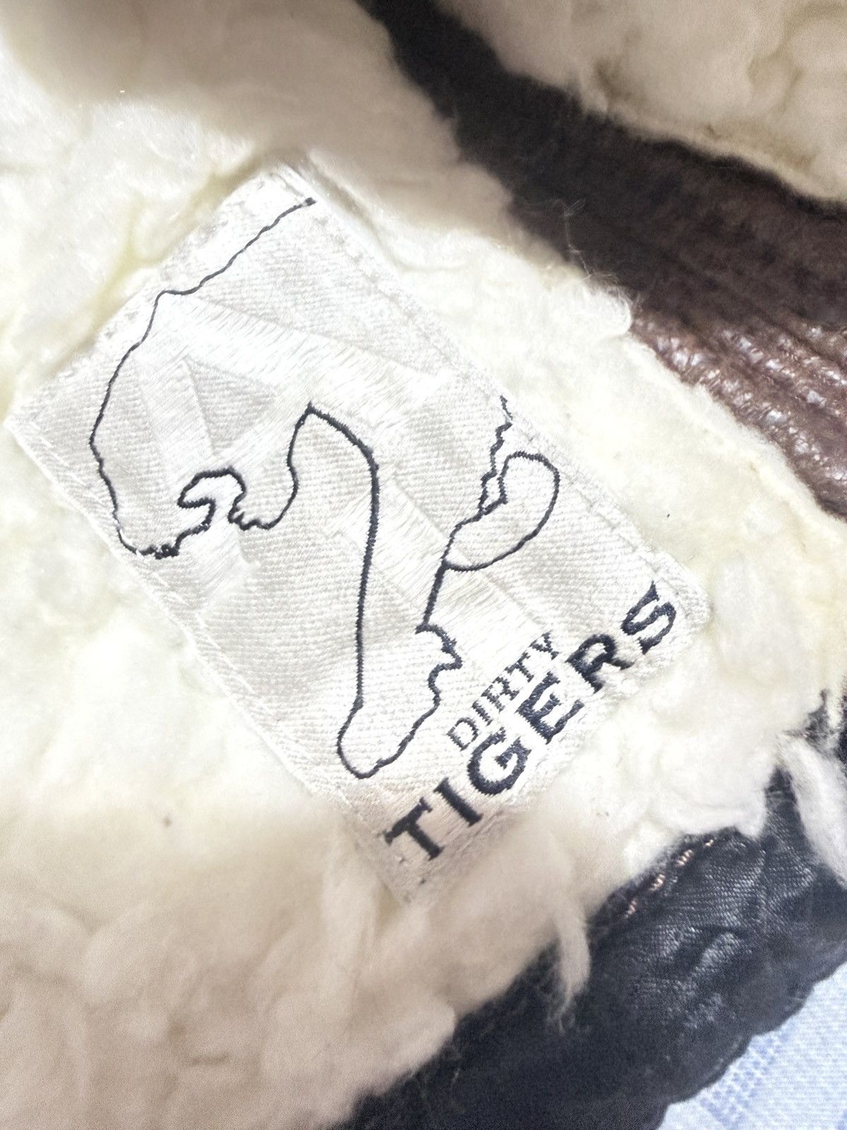 Giorgio Armani Armani jeans dirty tiger size 52 Size US L / EU 52-54 / 3 - 7 Thumbnail