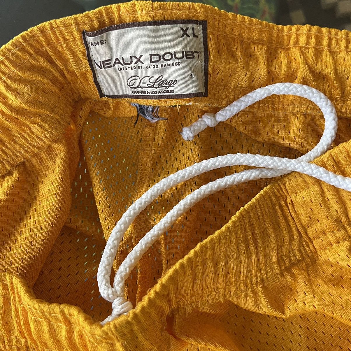 Other Neaux Doubt MLB Oakland Athletics Basketball Mesh Shorts Size US 36 / EU 52 - 6 Thumbnail