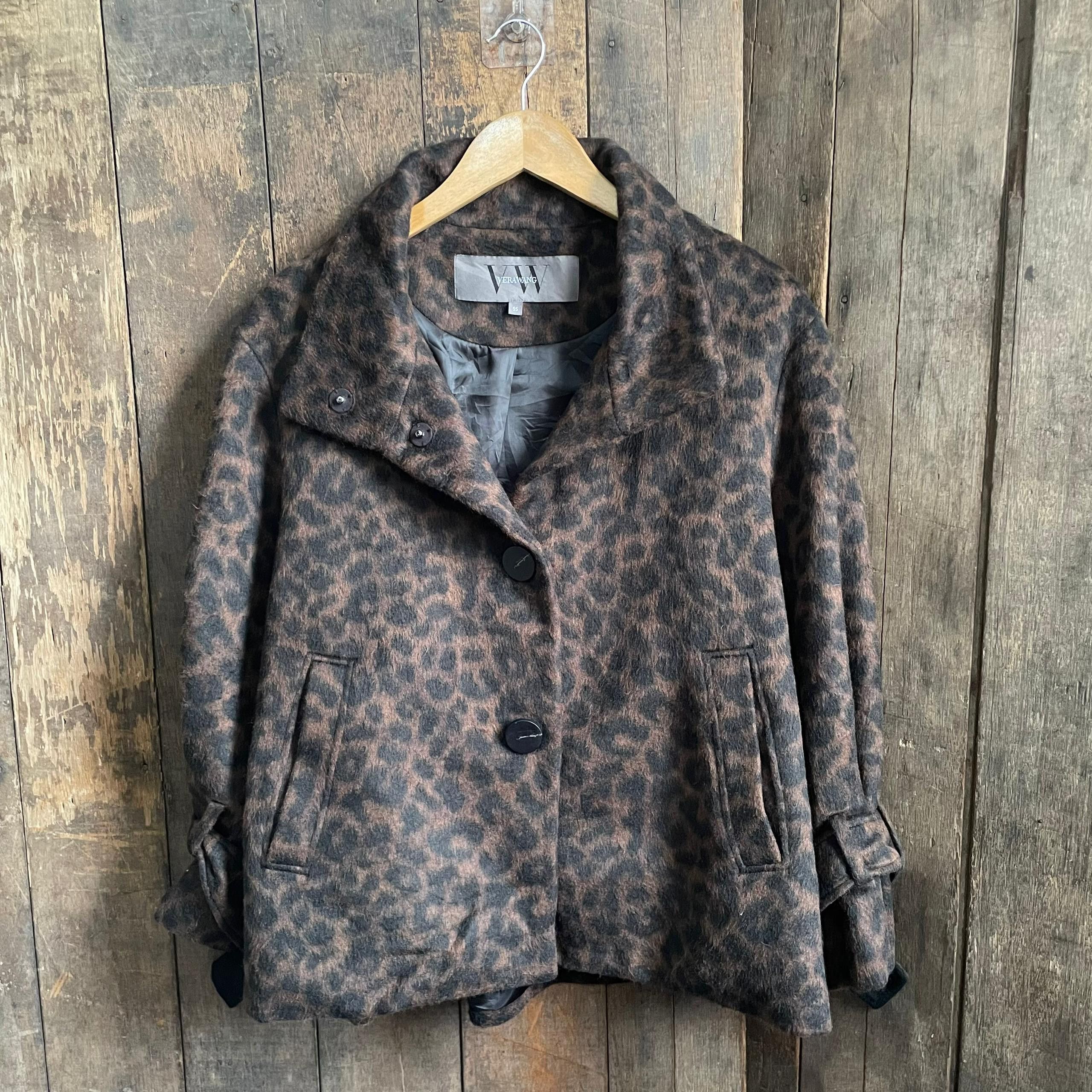 Vera Wang Vera Wang Leopard print jacket Size M / US 6-8 / IT 42-44 - 1 Thumbnail