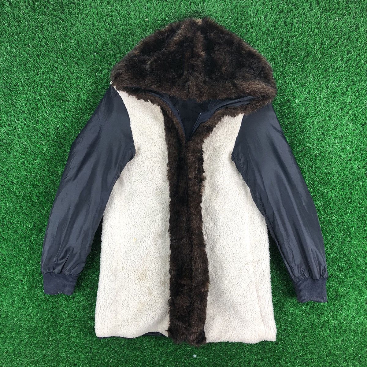 image of Mink Fur Coat Vintage Faux Fur Zipper Jacket Hoodie in Blue/White, Women's (Size 2XS)