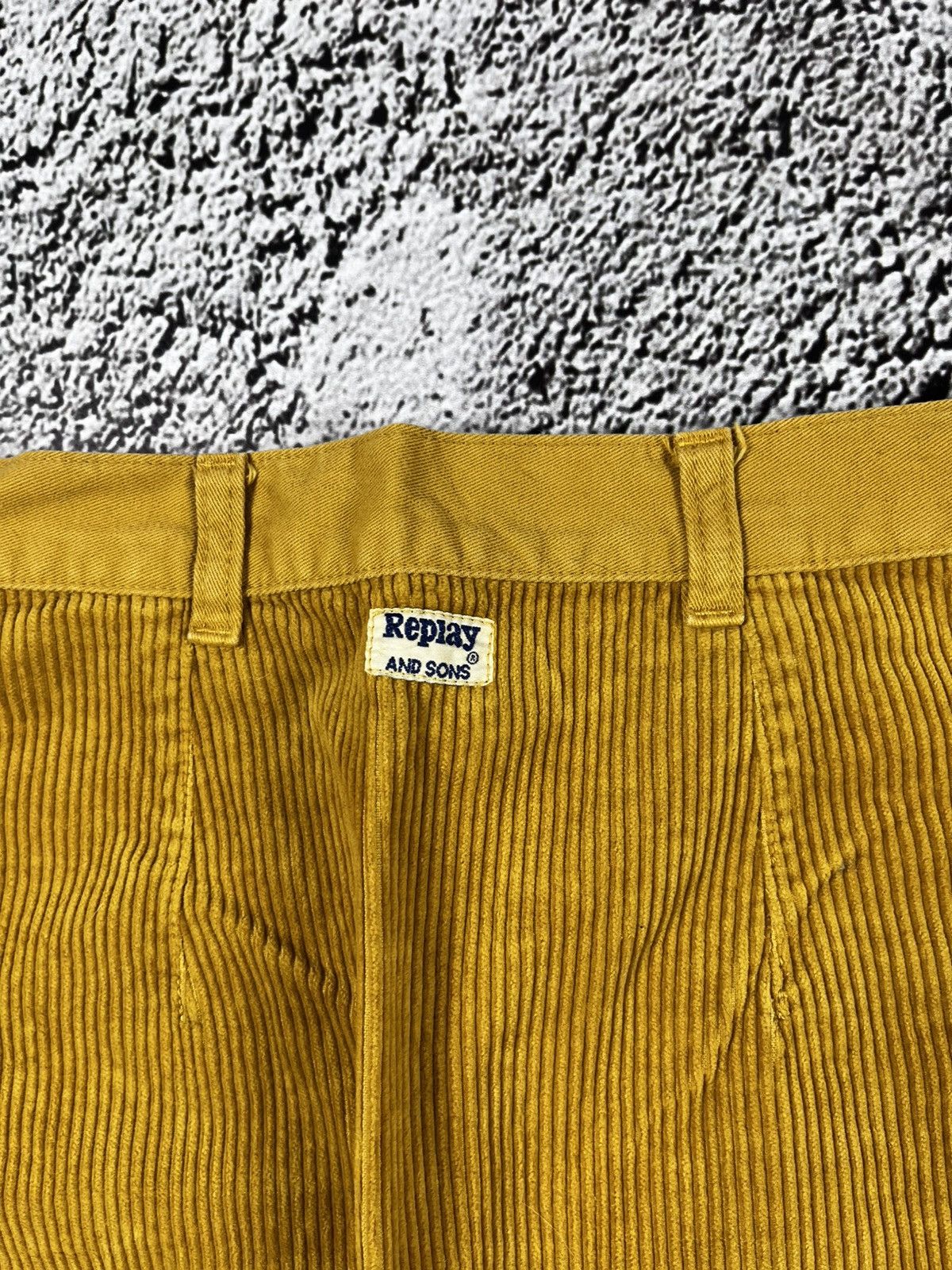 Replay Vintage Y2K faded Replay corduroy zip cargo mini skirt 00s Size 27" / US 4 / IT 40 - 8 Thumbnail