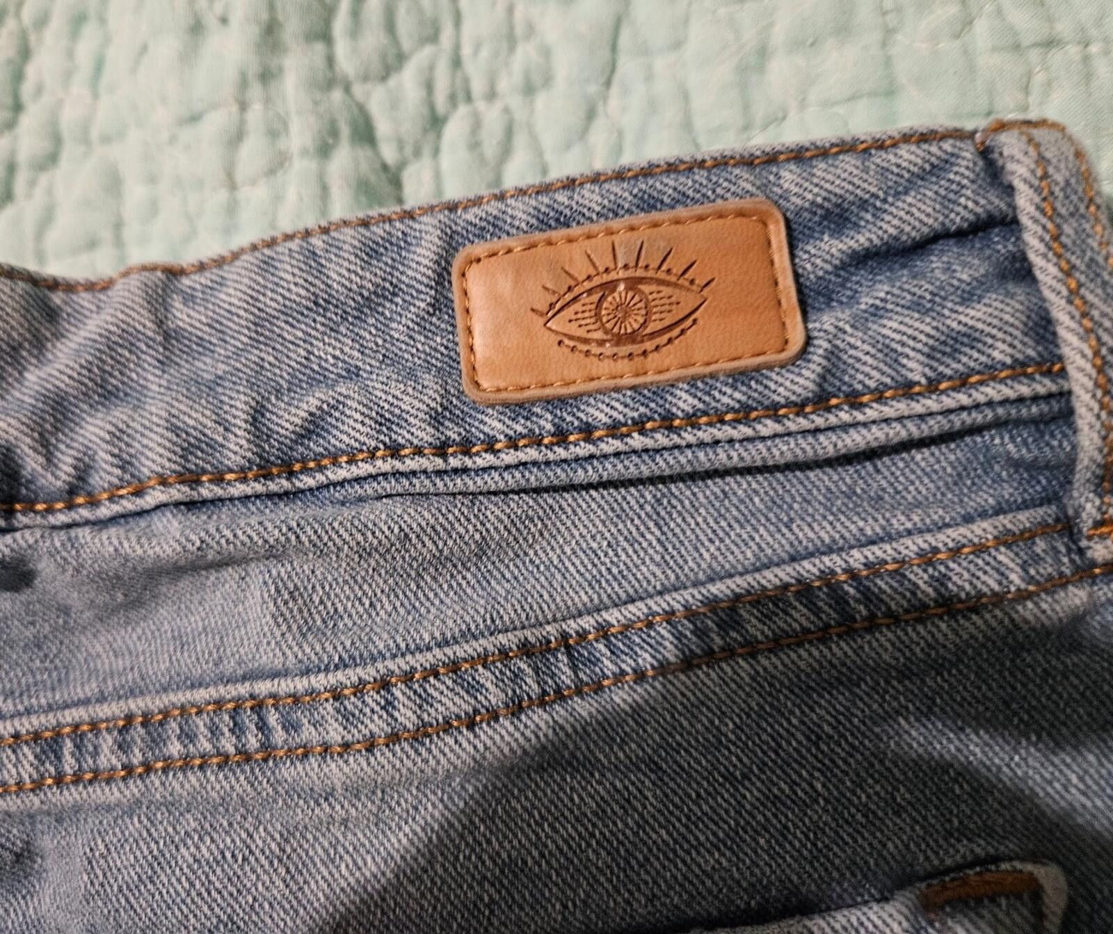 Other Sofia vergara denim shorts size 8 Size 32" / US 10 / IT 46 - 3 Thumbnail