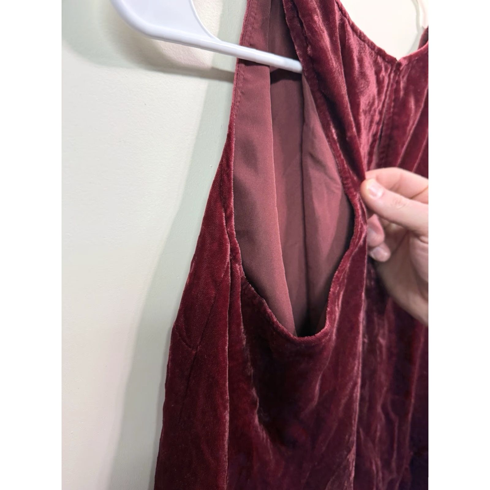 J.Crew J. Crew Velvet Sleeveless Top Burgundy Women's Size 10 Ring Round Neck Tank Lined Party/Cocktail Casual Holiday Basic Size L / US 10 / IT 46 - 5 Thumbnail