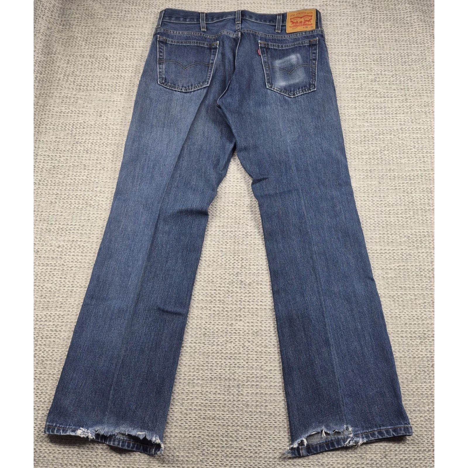 Levi's VINTAGE Levi's 517 Jeans Mens 36x32 Blue Bootcut Denim Medium Wash Frayed Leg Hems Size US 36 / EU 52 - 2 Thumbnail