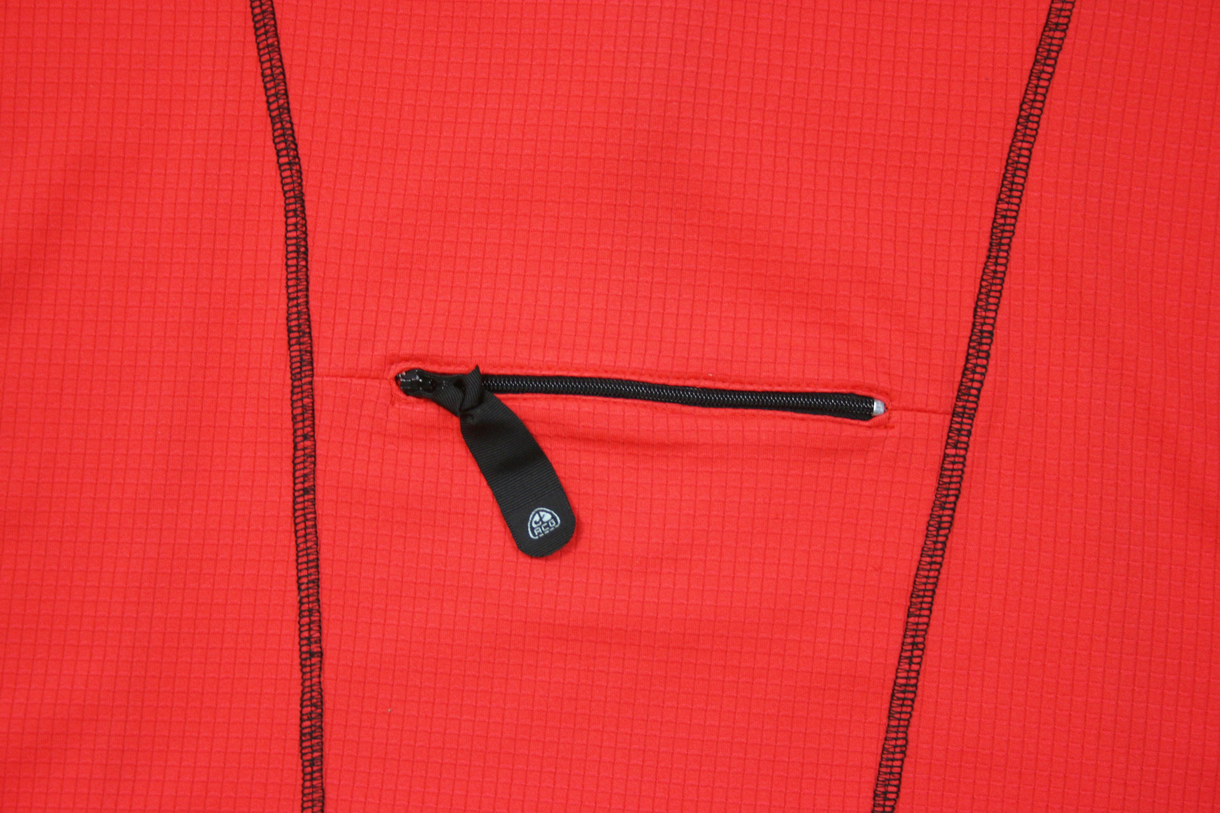 Nike 90S ACG Logo Sport Bike Zip Dri Fit Jersey Vintage Size M / US 6-8 / IT 42-44 - 7 Thumbnail