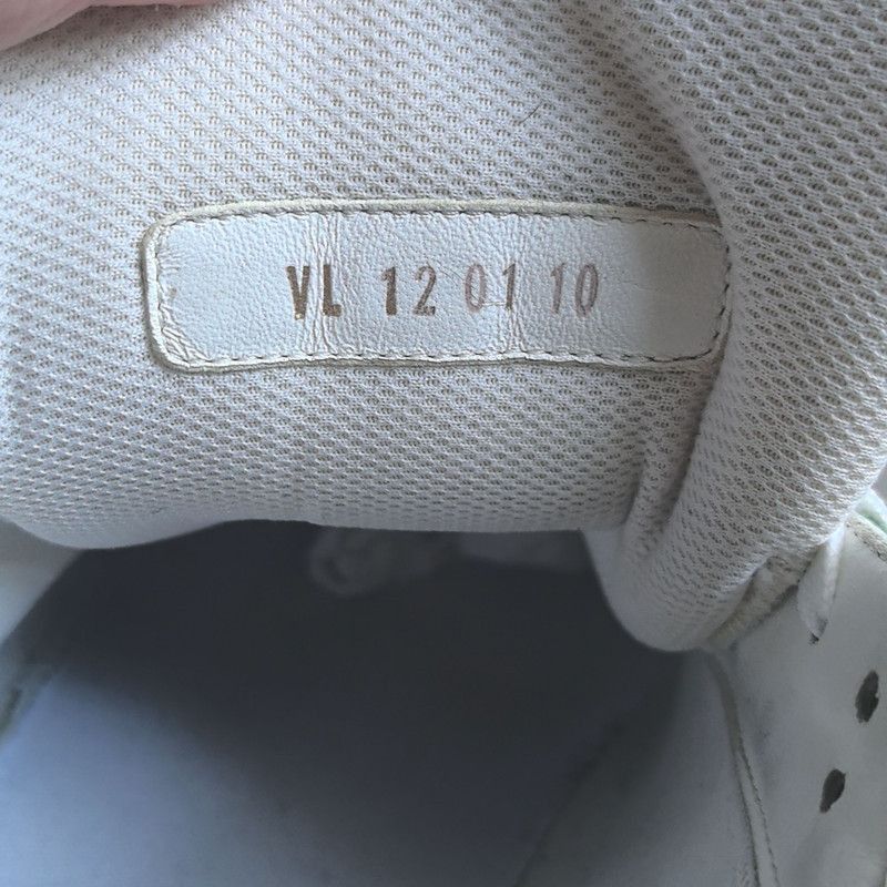 Louis Vuitton Louis Vuitton Green and White Low-Top Sneakers -2508 Size US 10.5 / EU 43-44 - 5 Thumbnail