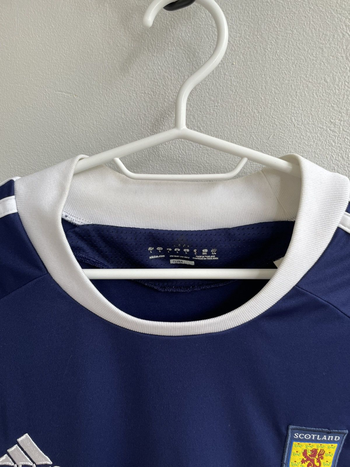 Adidas Scotland 2010 2011 Home Football Shirt Soccer Jersey U40521 Size US L / EU 52-54 / 3 - 8 Thumbnail