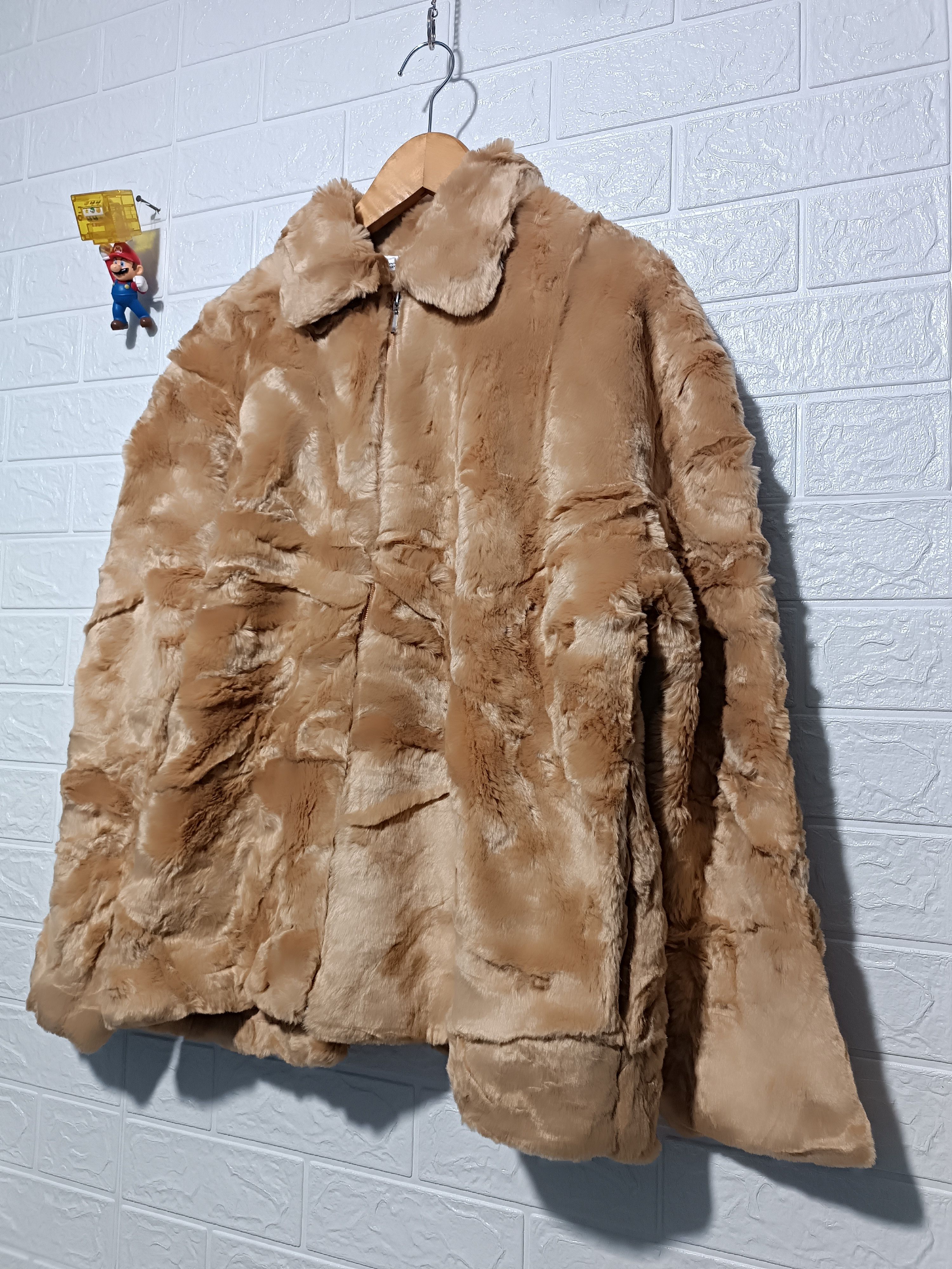 Japanese Brand Vintage Faux Fur Zip Up Coat Winter Jacket Size US L / EU 52-54 / 3 - 5 Thumbnail